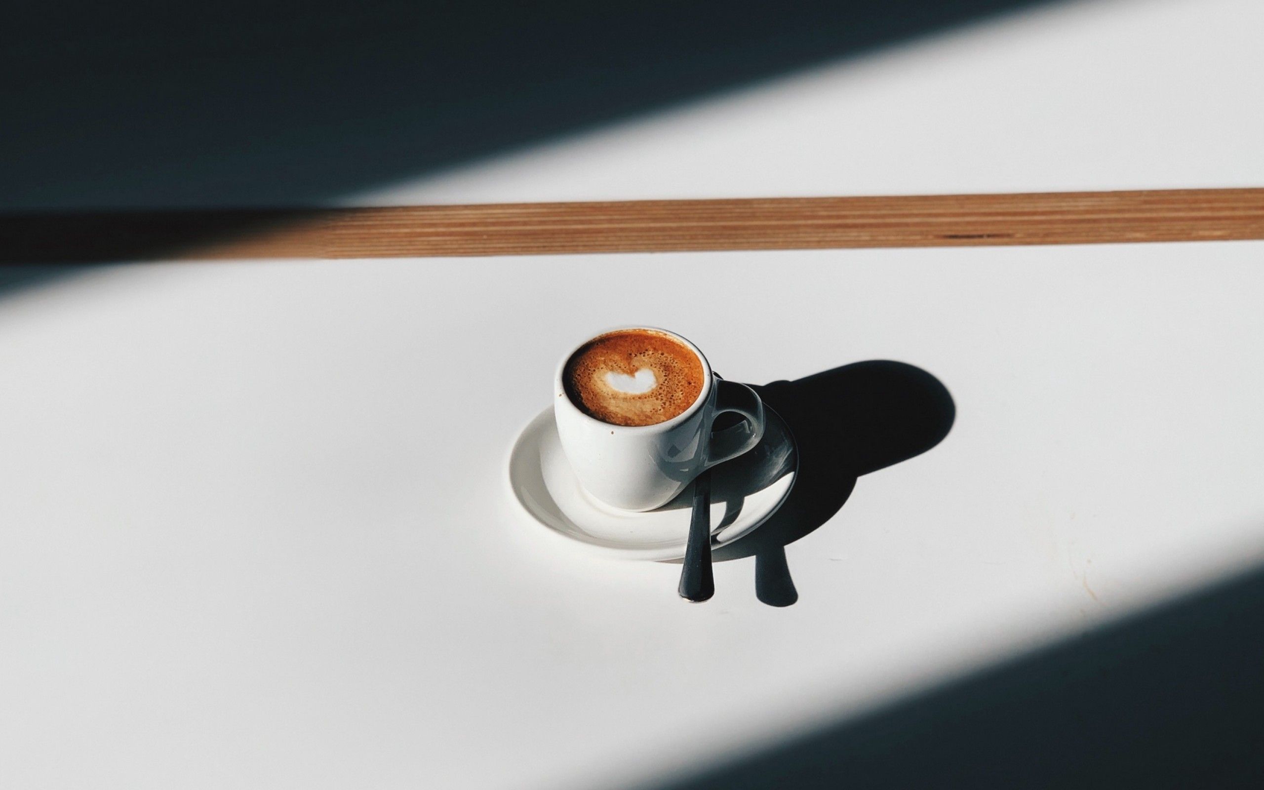 Shadow of a coffee cup HD Wallpaper 13 Retina Macbook Pro