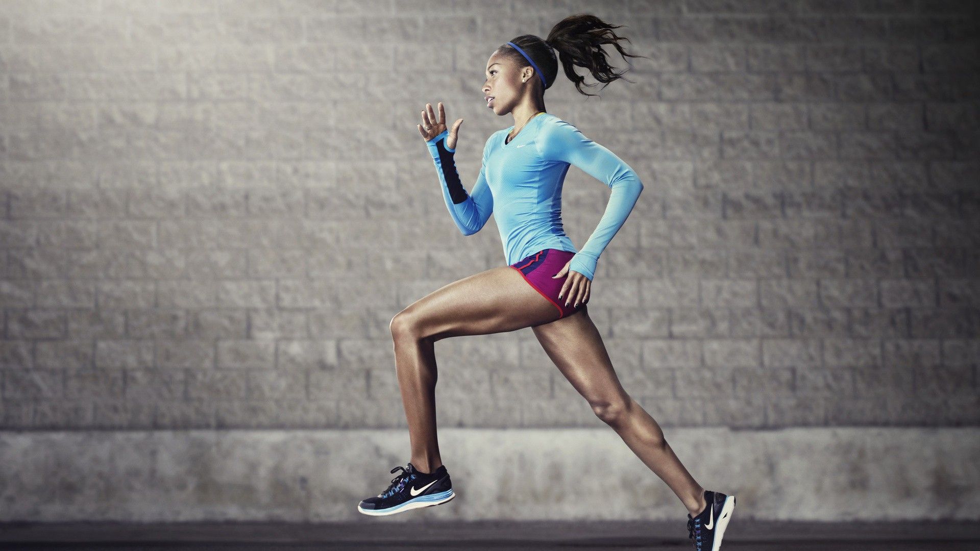 Girl Is Wearing Nike Shoes While Jogging HD Nike Wallpaper