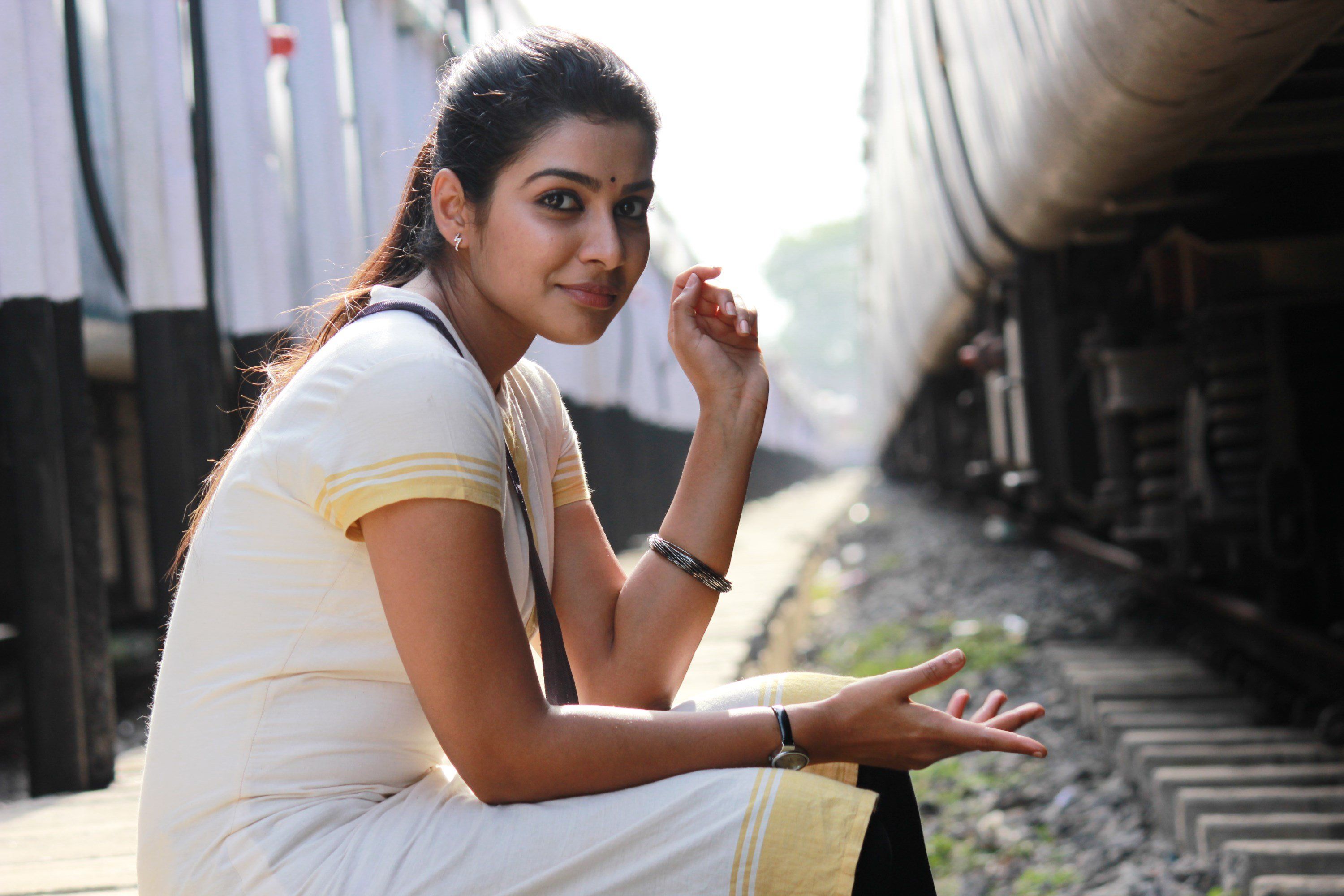 satna titus pichaikkaran movie stills 4 Wallpaper HD / Desktop and Mobile Background