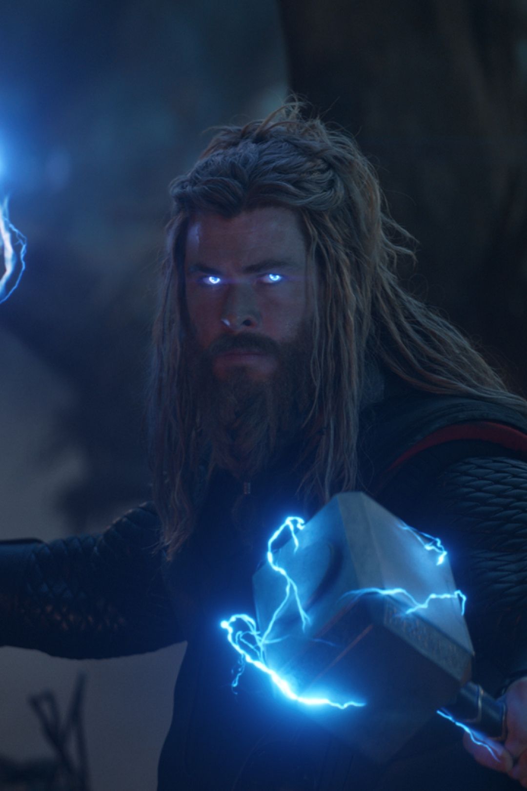 Thor Making Stormbreaker Wallpaper