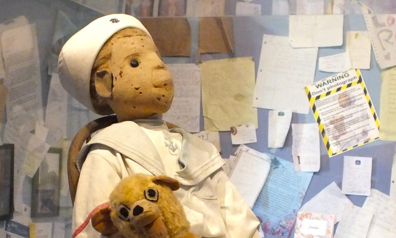 I'm Sorry, Robert”: Hundreds Apologize to Cursed Doll After Viewing Photo Online