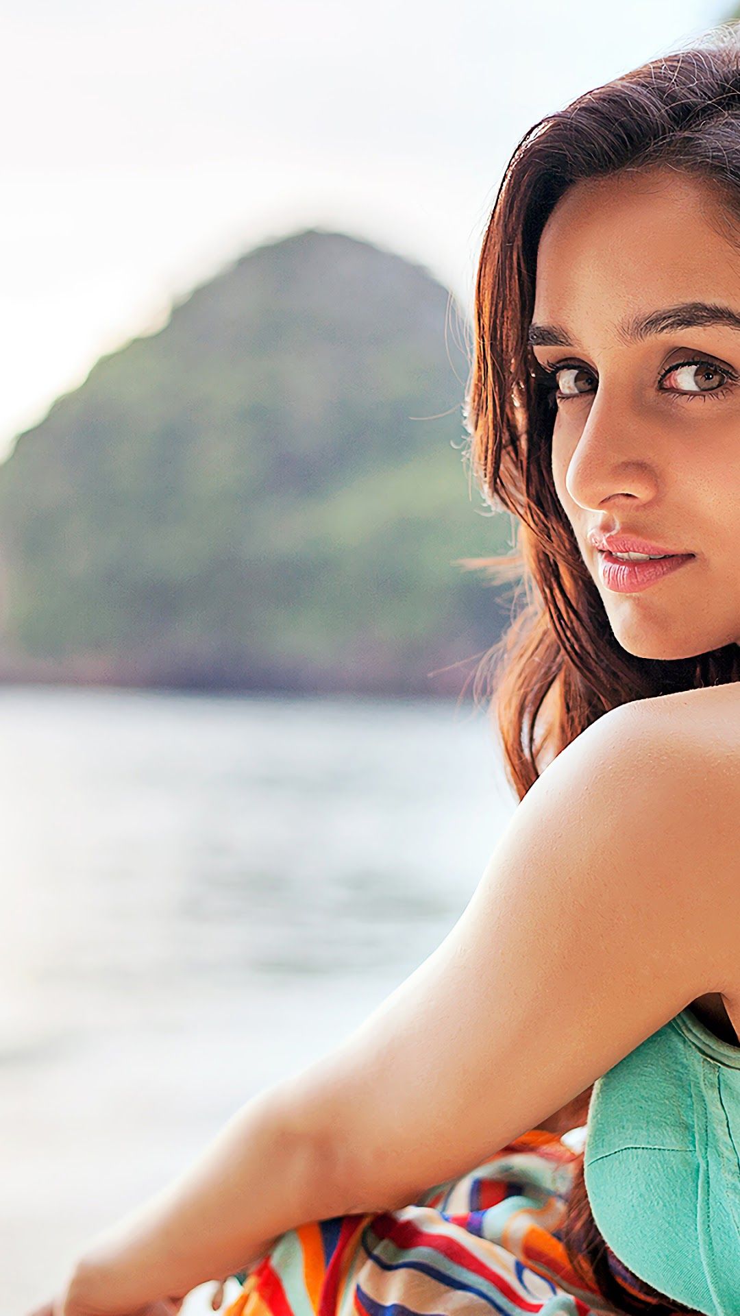 Shraddha Kapoor, Bollywood, Girl, Brunette phone HD Wallpaper, Image, Background, Photo and Picture. Mocah HD Wallpaper