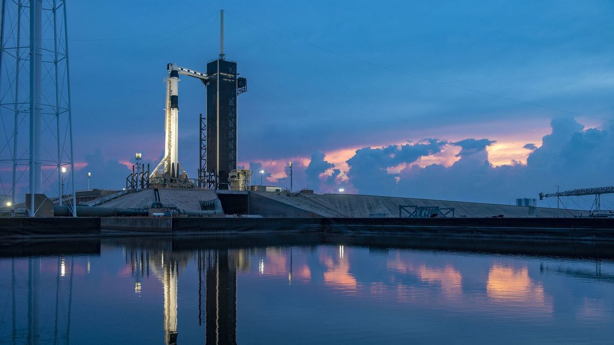 SpaceX's Historic Demo 2 Astronaut Launch: Photo, Videos And Awesome Tweets