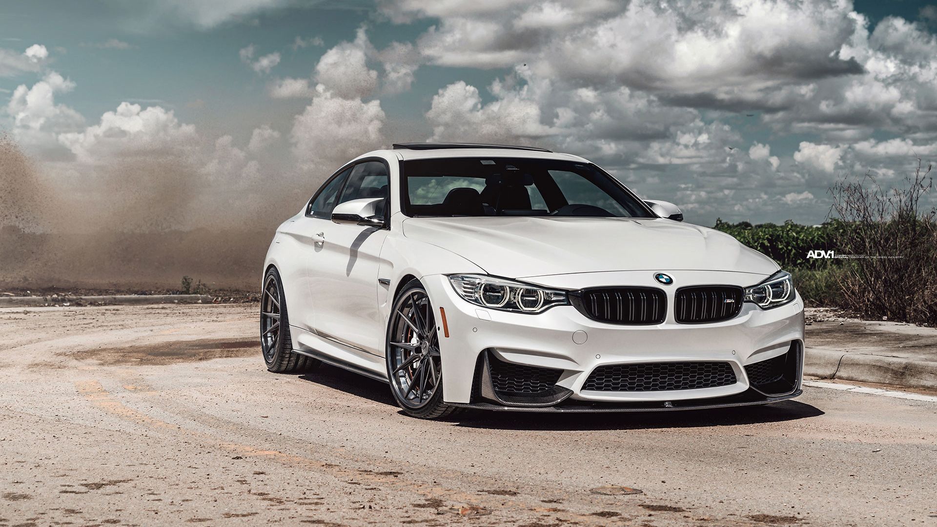 White BMW Wallpaper