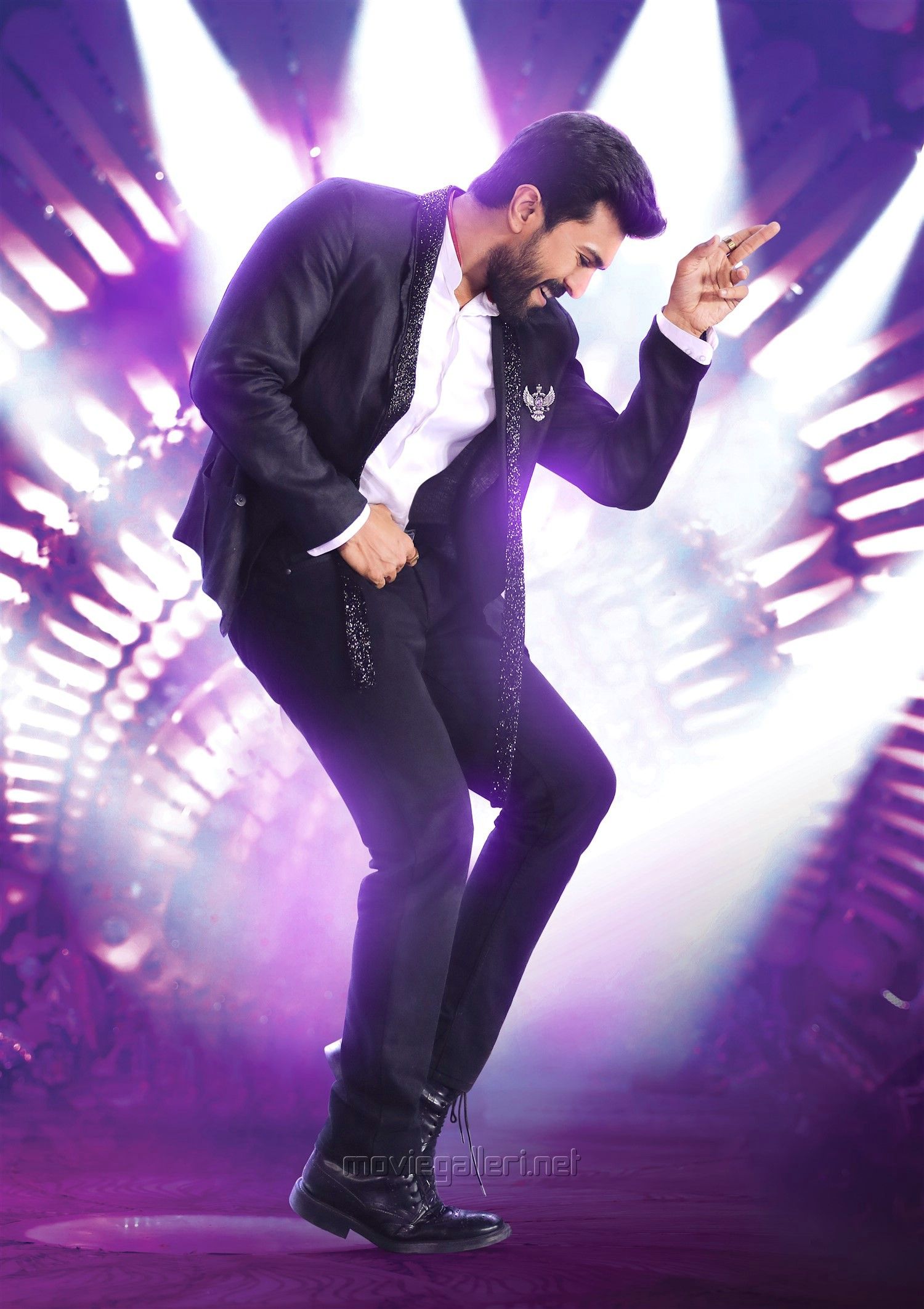 Vinaya Vidheya Rama New Stills HD. Ram Charan. Kiara Advani. New Movie Posters