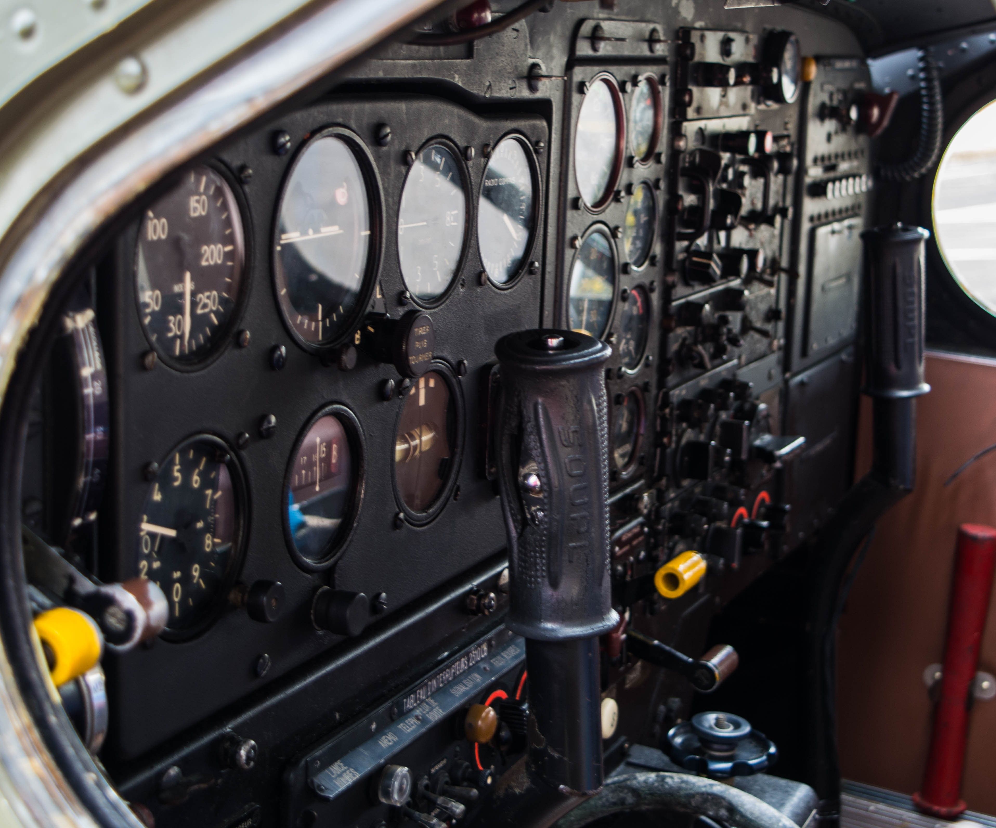 Wallpaper, vehicle, airplane, cockpit, aviation, professional, airline, aircraft engine, aircraft cabin 3831x3184