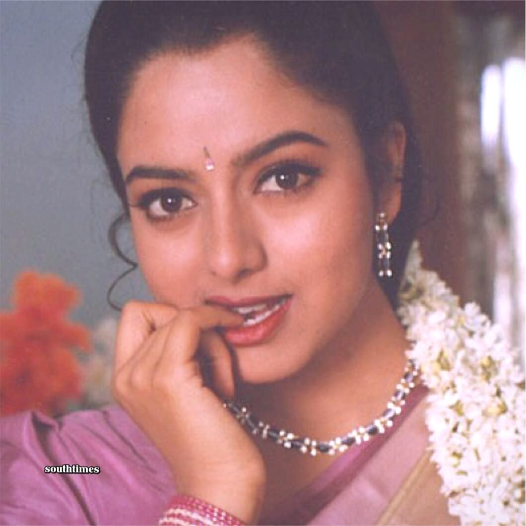 Soundarya, Movies, Photos, Videos, News, Songs: MellowPlex