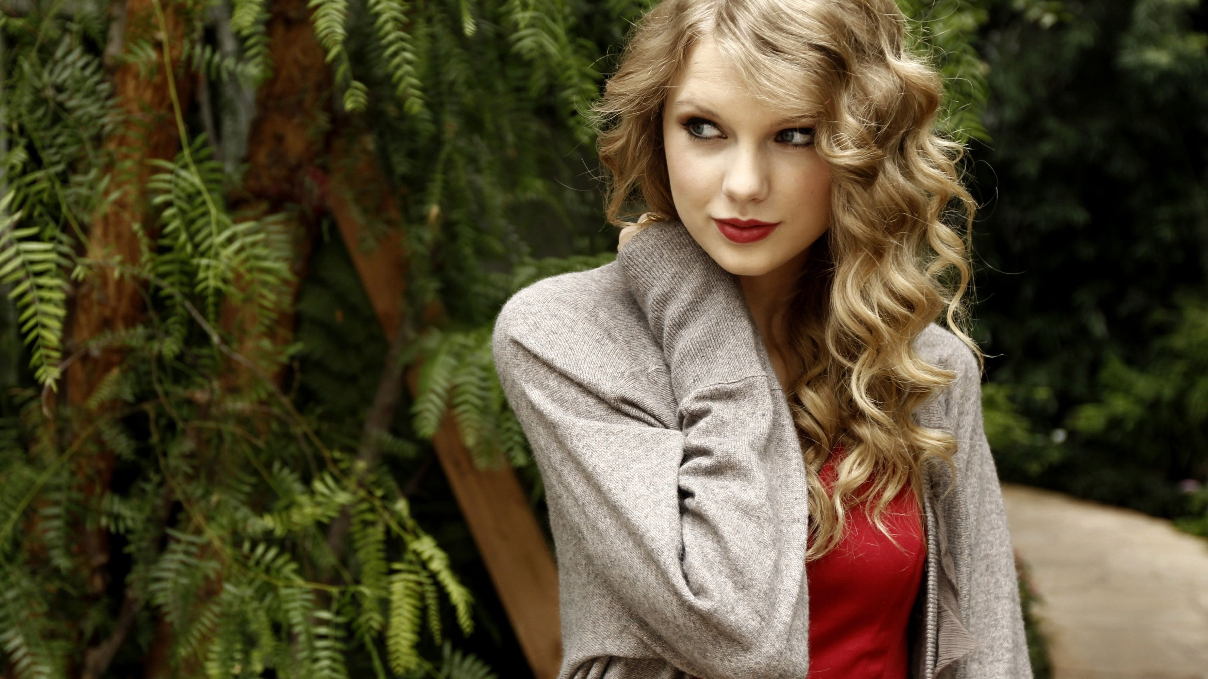 Taylor Swift HD Wallpaper HD Wallpaper