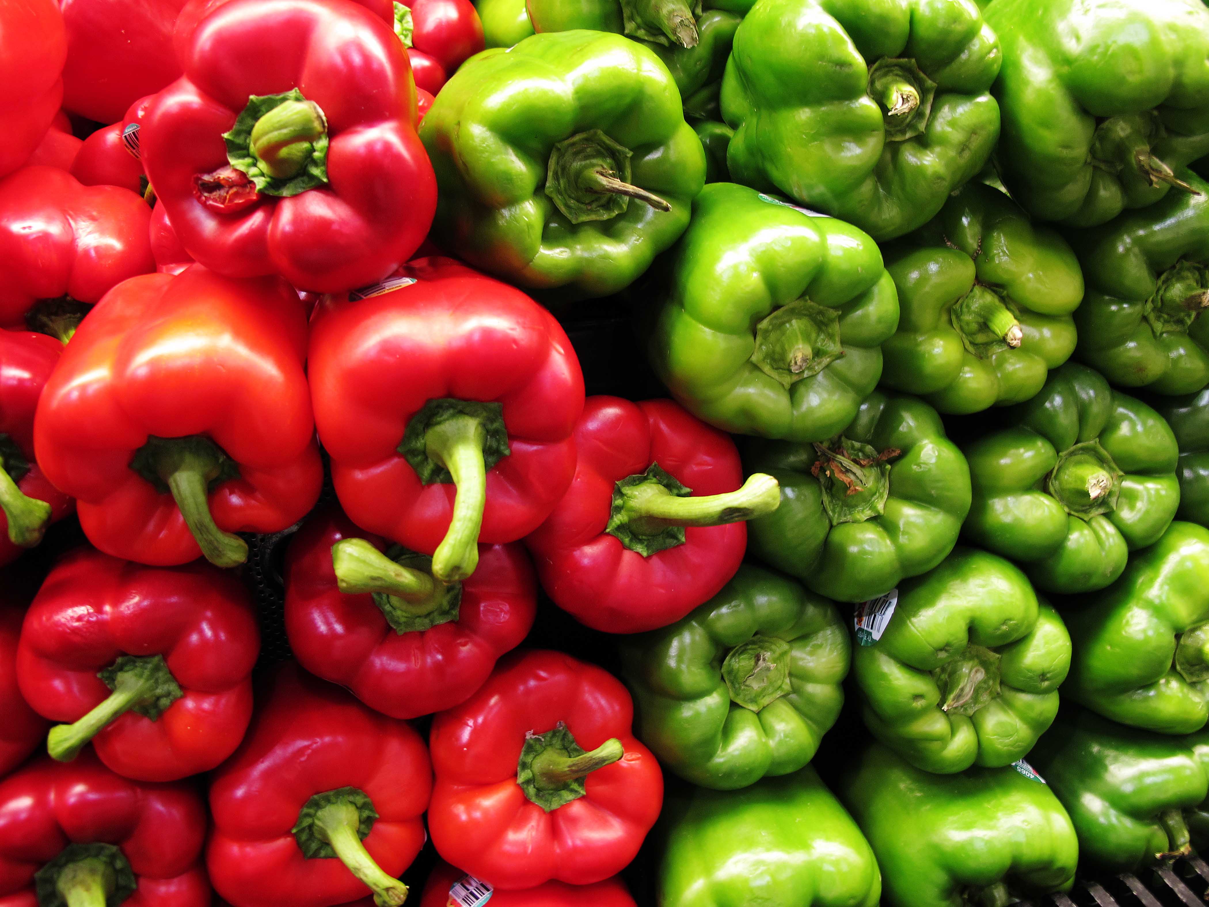 Mouthwatering Red and Green Peppers, High Definition, High Resolution HD Wallpaper