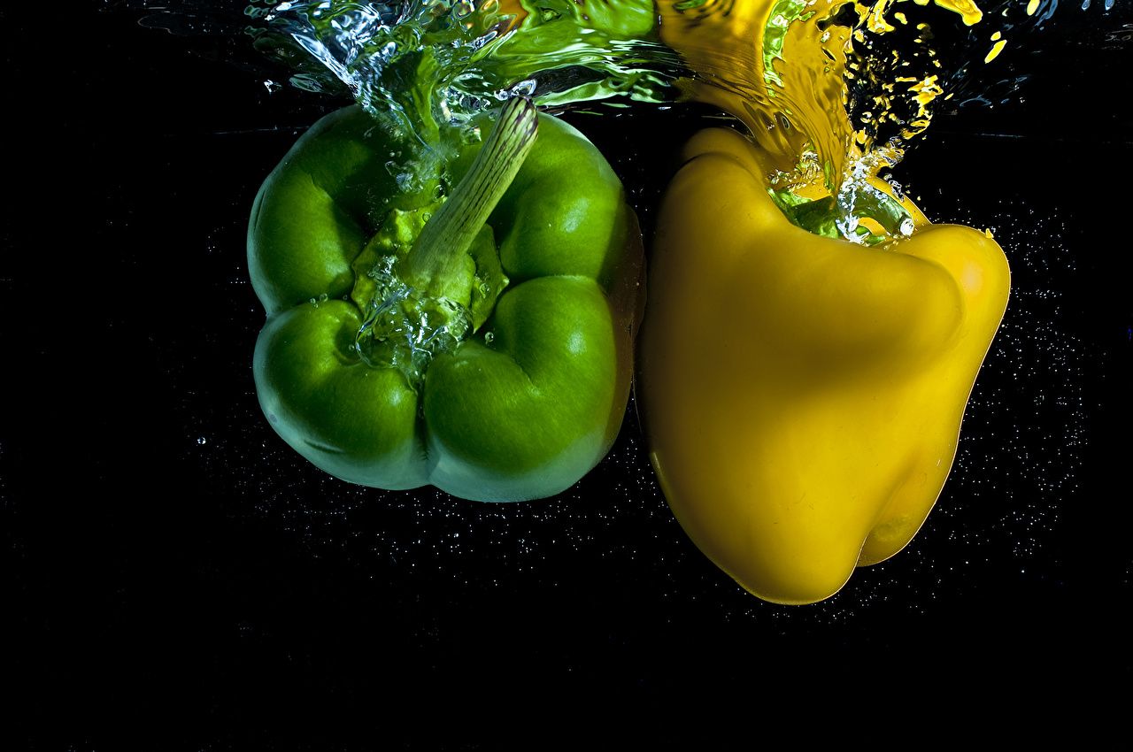 image Two Green Yellow Food Water Bell pepper