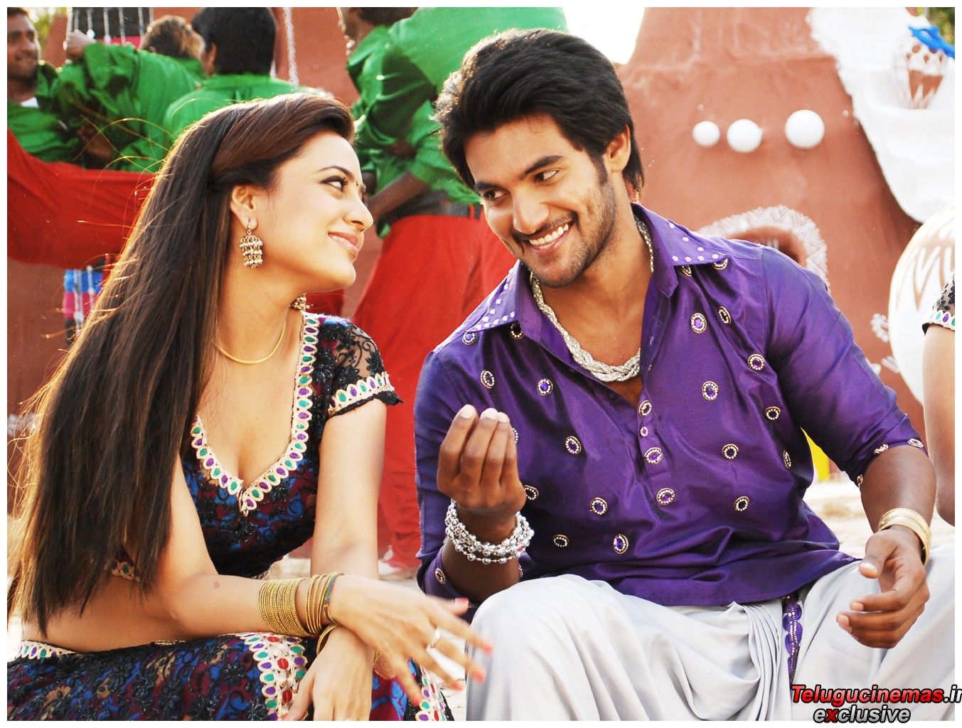 Aadi, Nisha Agarwal's Sukumarudu Photo, Sukumarudu Movie Picture, Wallpaper.in