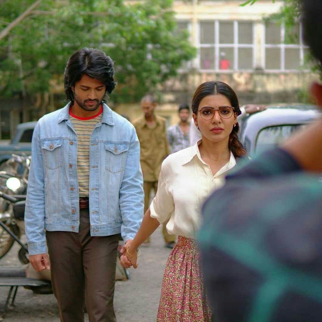 These two were so cute in Mahanati. Cute love story. Hope they do another film together. Samantha photo, Cute actors, Vijay devarakonda