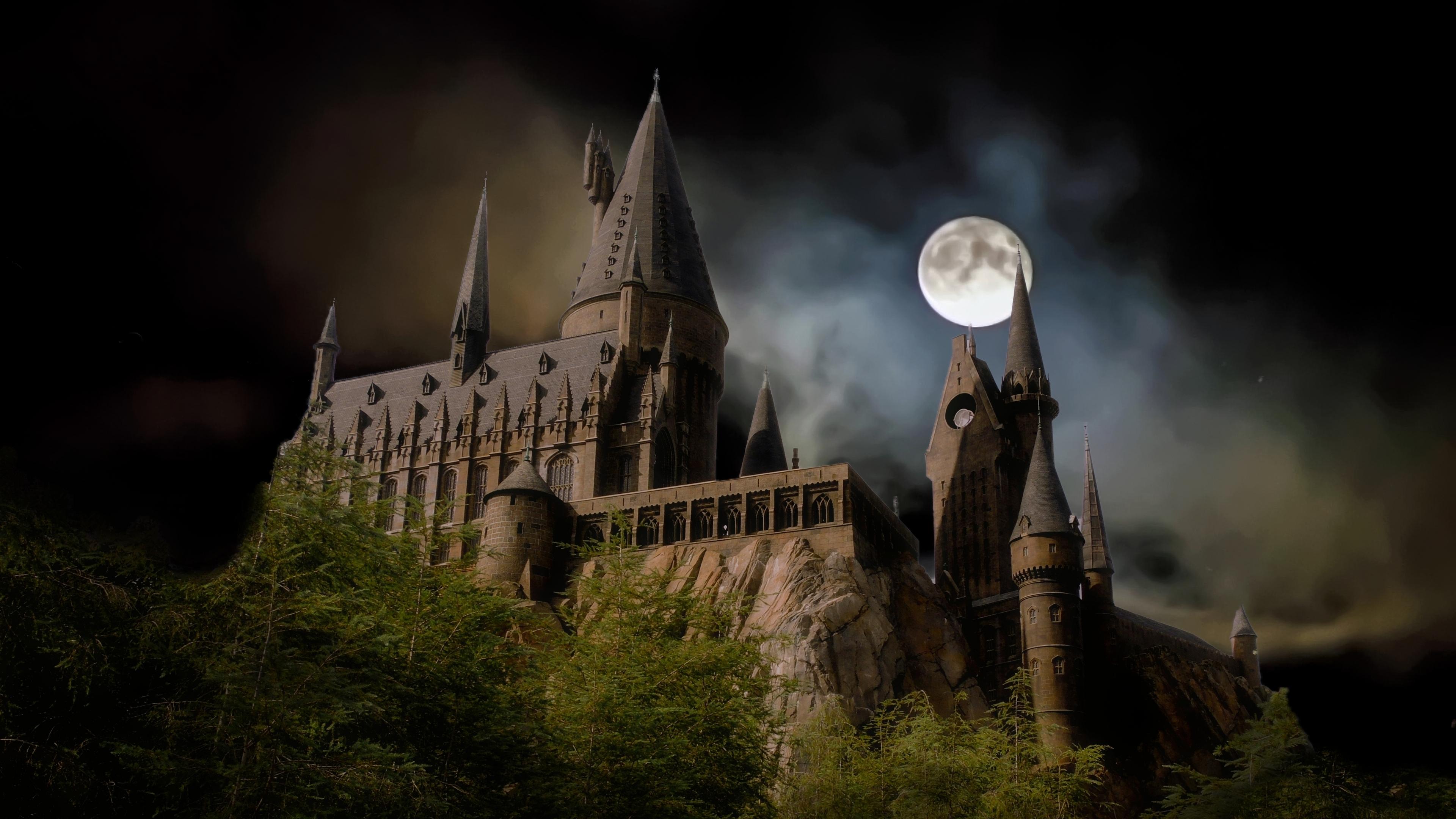 Hogwarts 4K wallpaper for your desktop or mobile screen free and easy to download