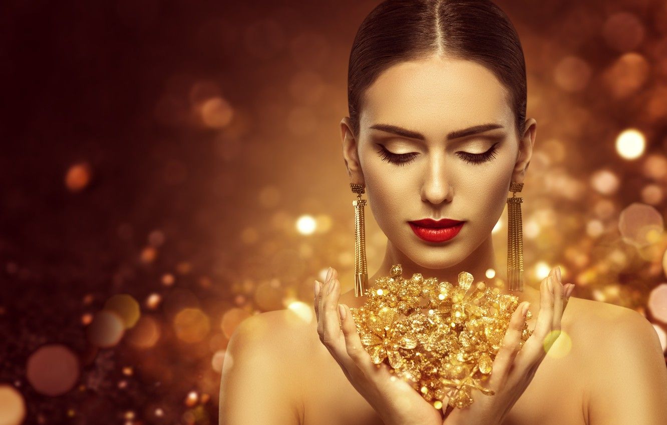 Gold Jewellery Picture Wallpaper