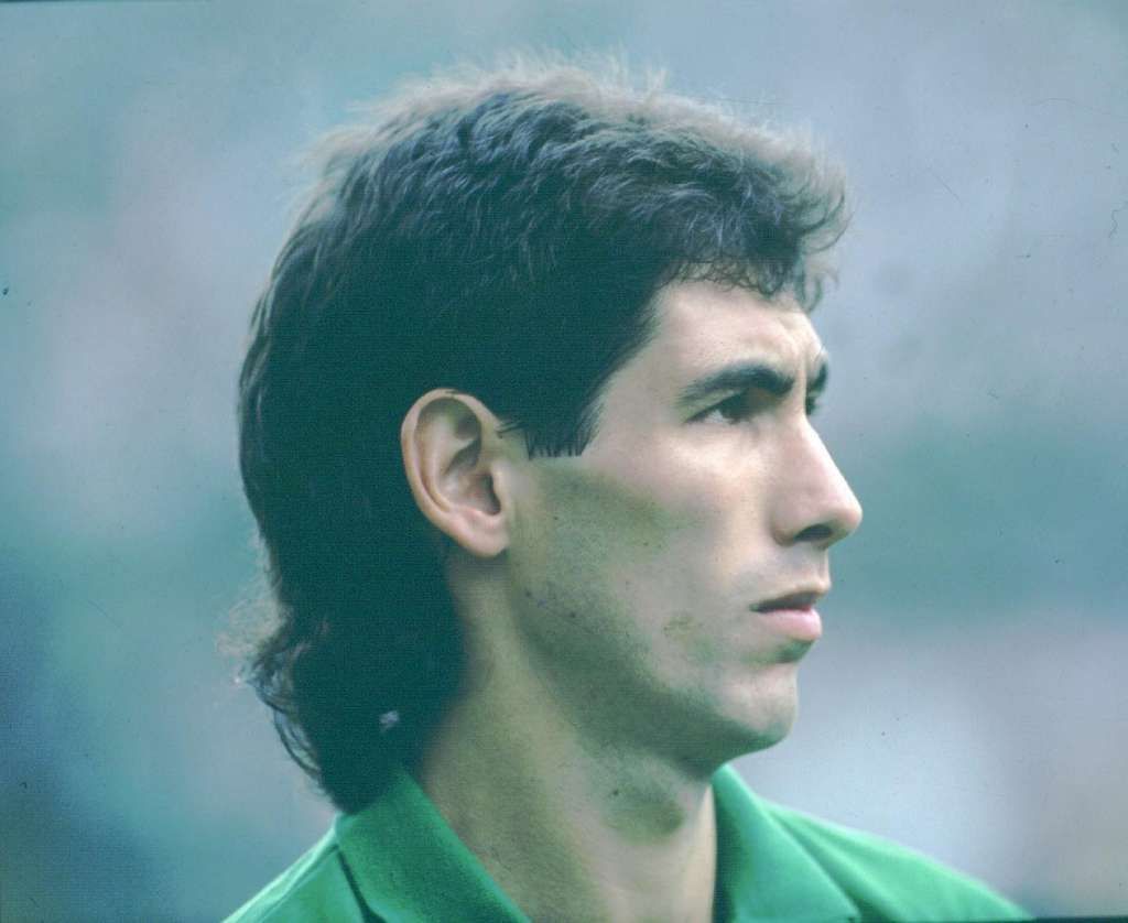 Famous People Who Died Young. Celebrities who died, Andrés escobar, Famous people