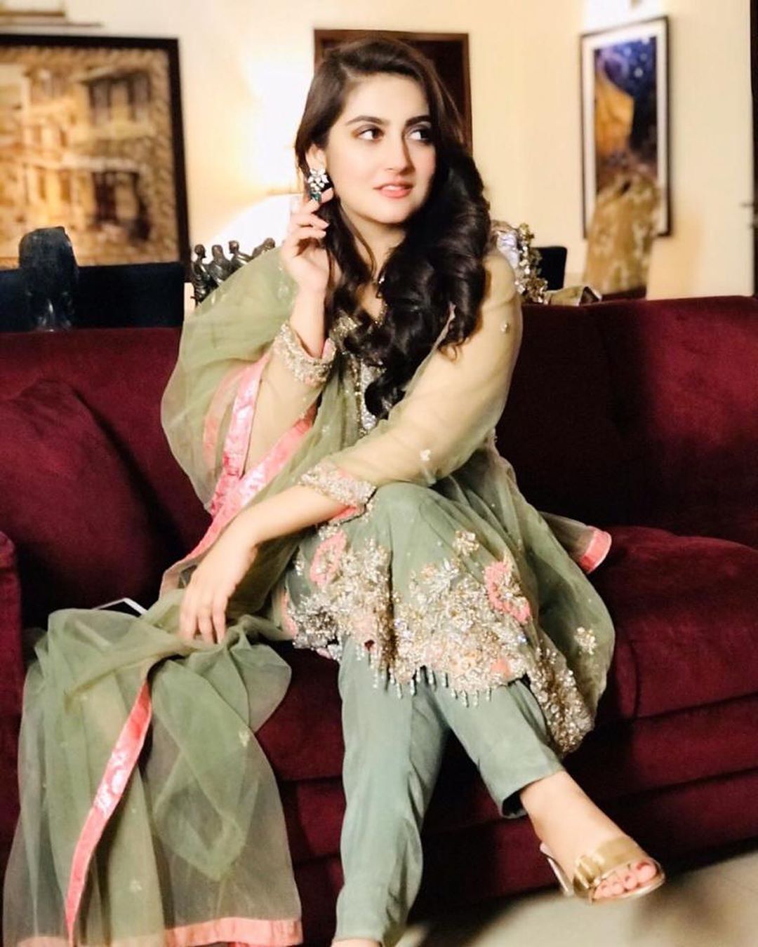 Latest Beautiful Picture of Actress Hiba Bukhari. Pakistani Drama Celebrities