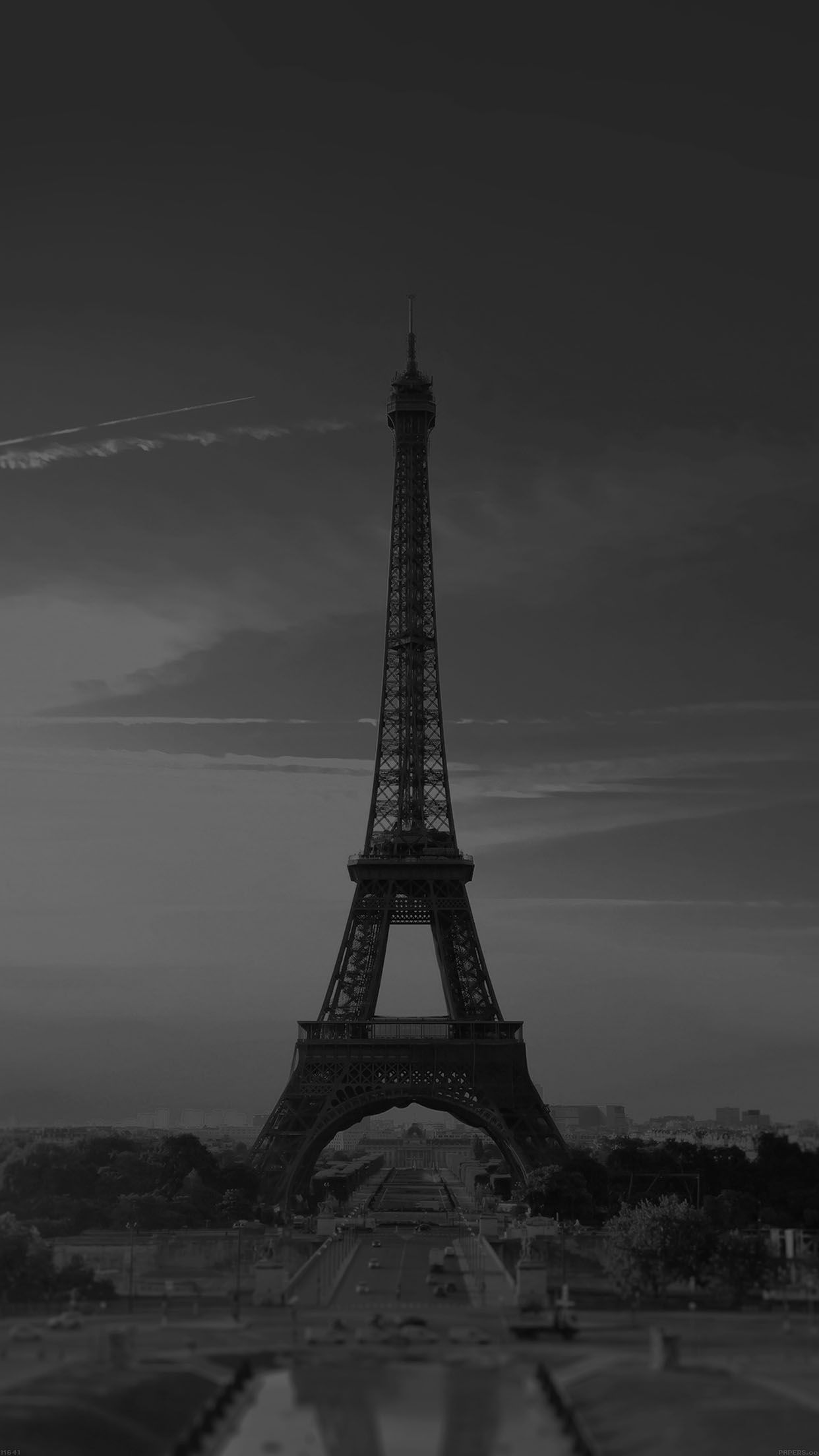 iPhoneXpapers of love paris eiffel tower france black and white