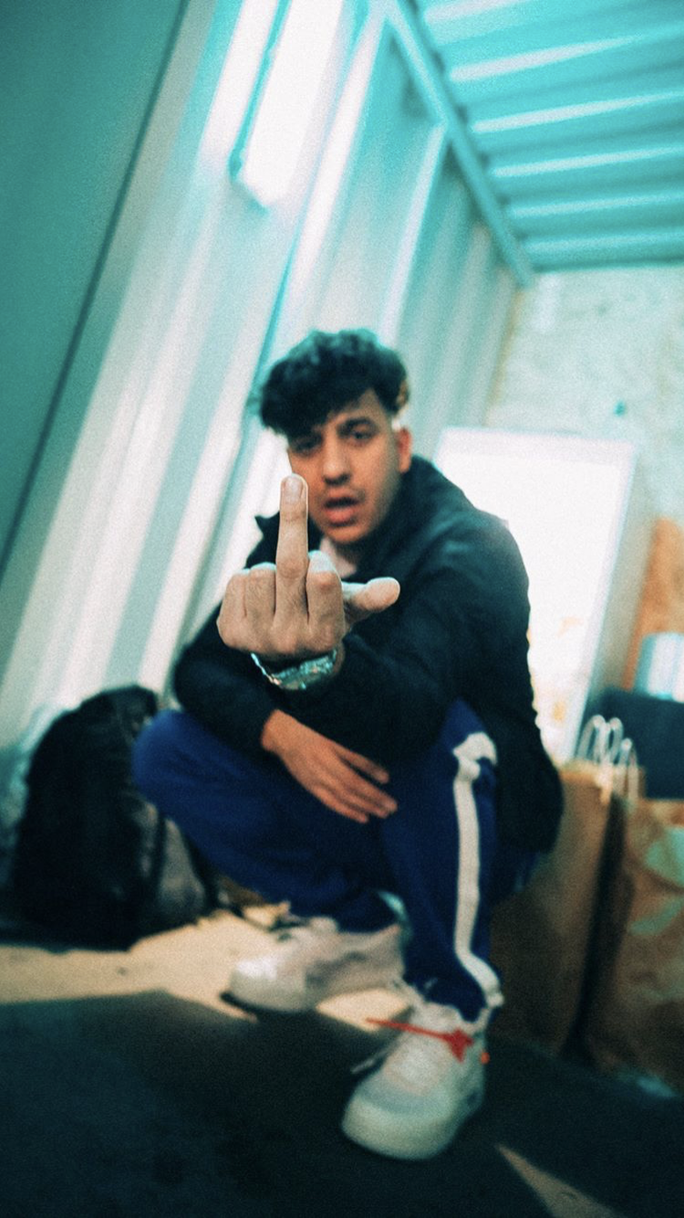 Wallpaper Deutschrap. Deutsch rap, Hitergrundbilder, Rapper