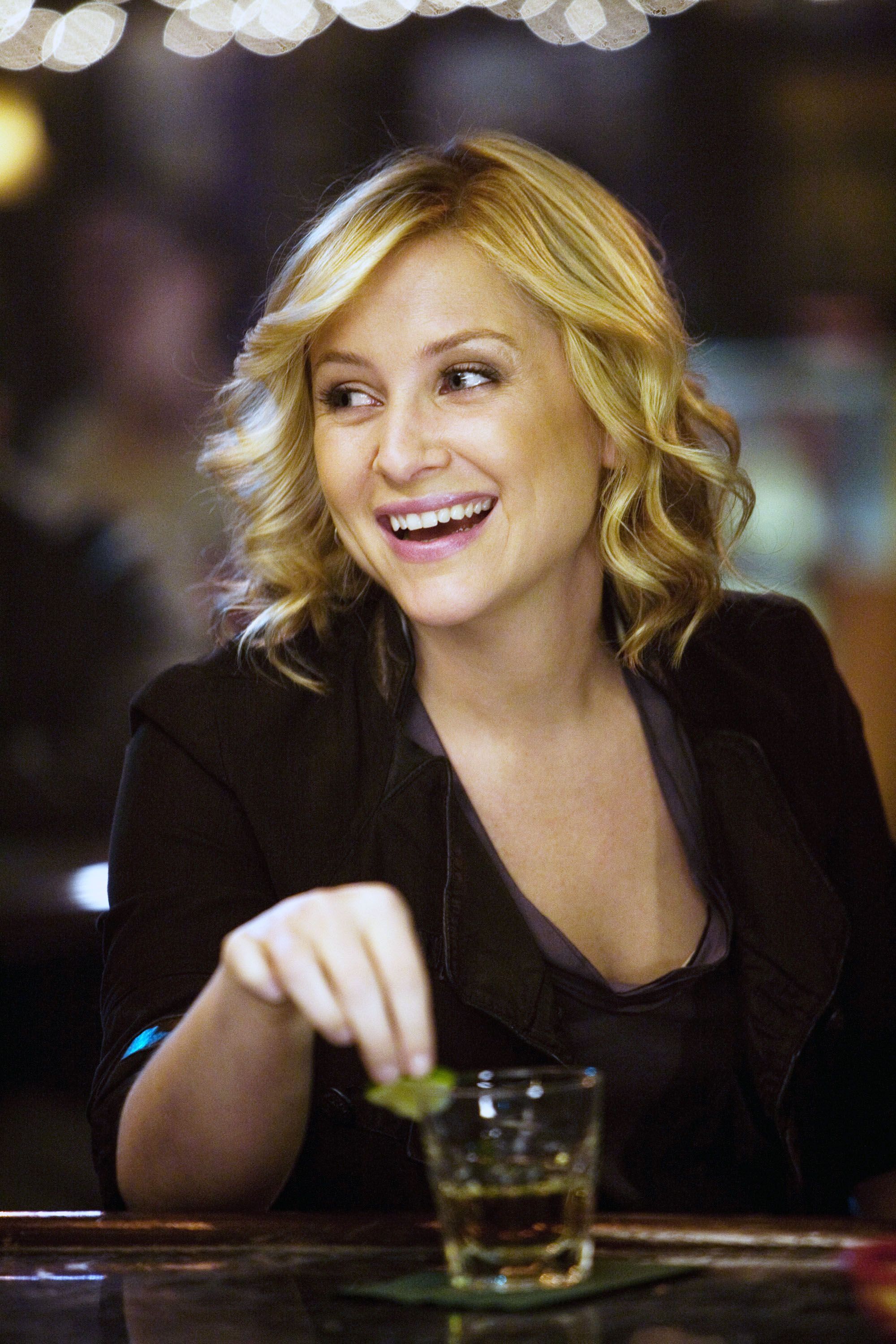 Grey's Anatomy' Cast in Their First Season vs. Their Last
