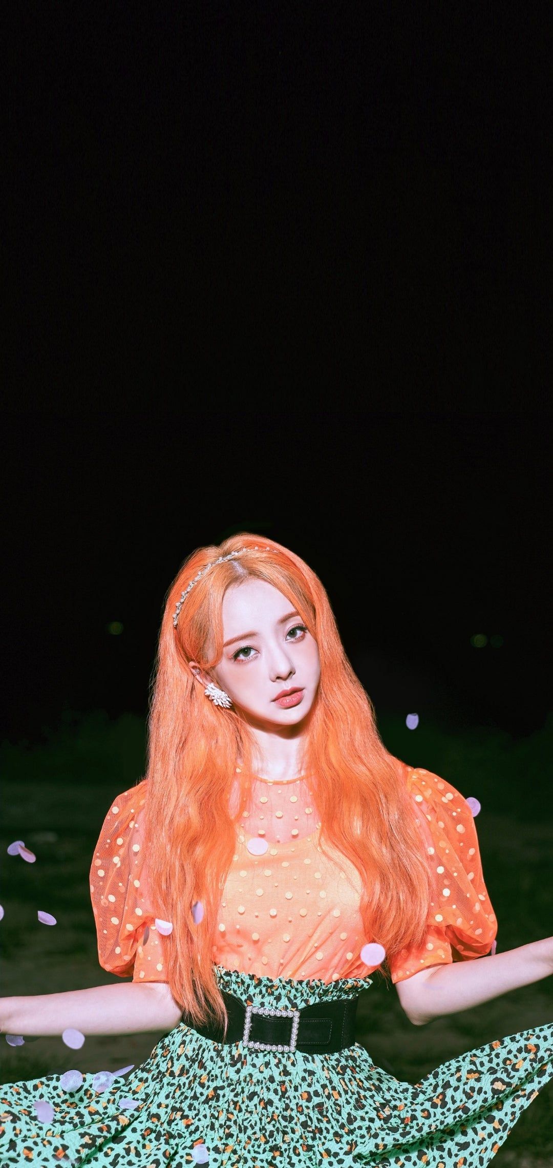 LOONA [12:00] 3rd Concept WALLPAPERS (Yves, Chuu, Vivi)