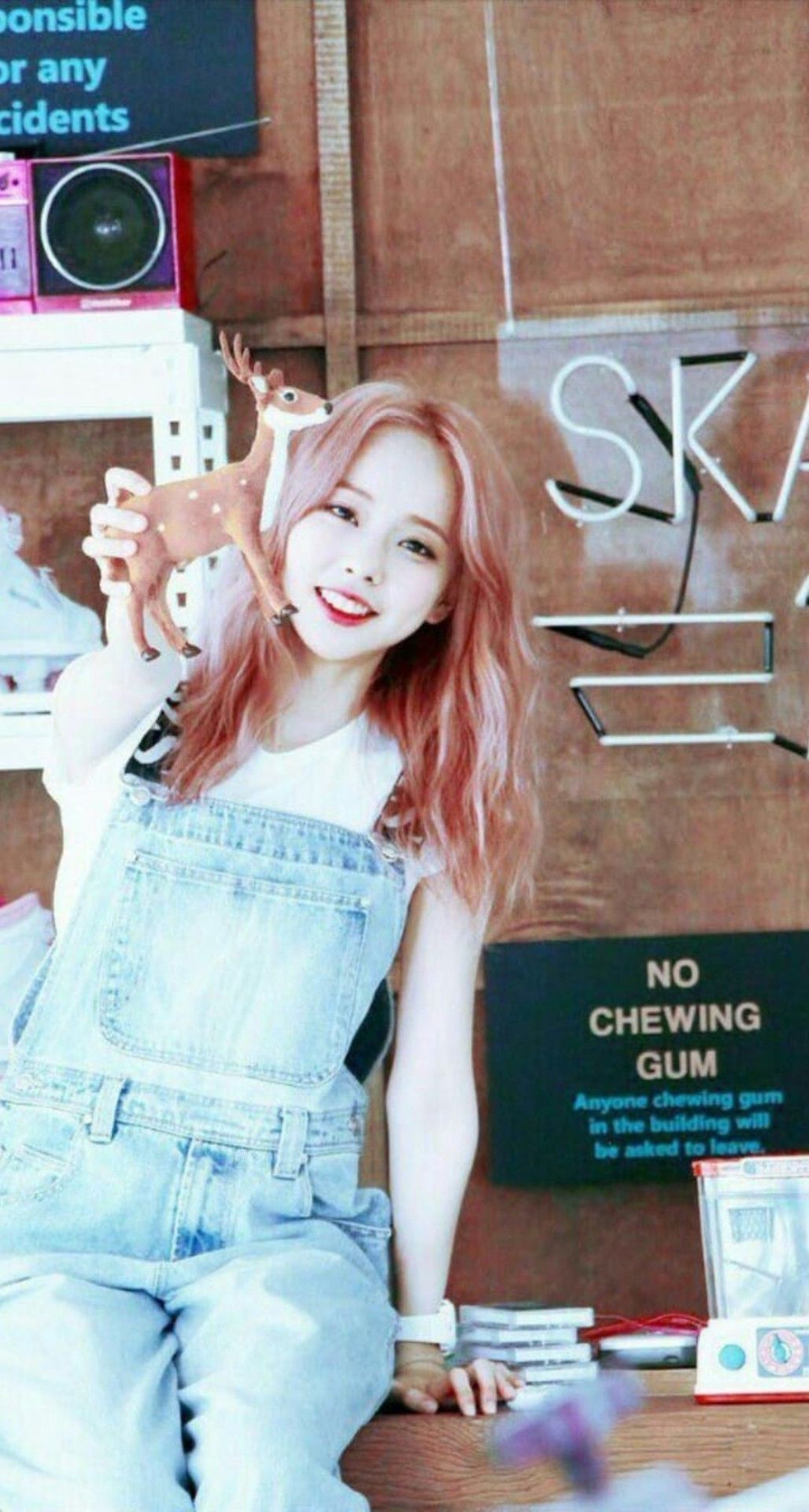 LOONA WALLPAPERS Everyday I Love You Wallpaper