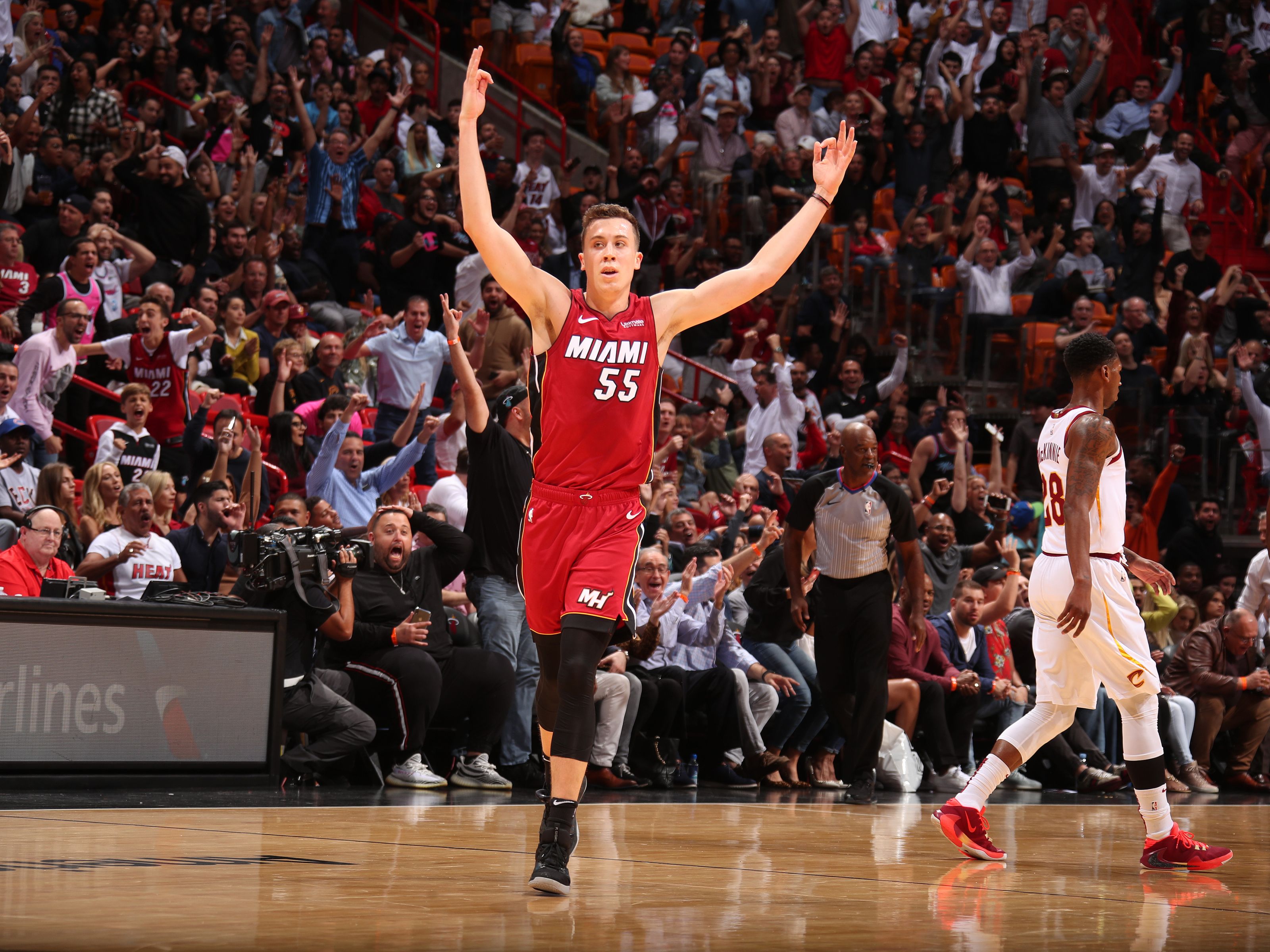 Miami Heat: Duncan Robinson earns the game ball against Cavaliers