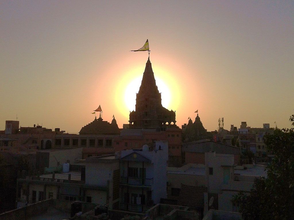 Dwarkadhish Temple Wallpapers - Wallpaper Cave