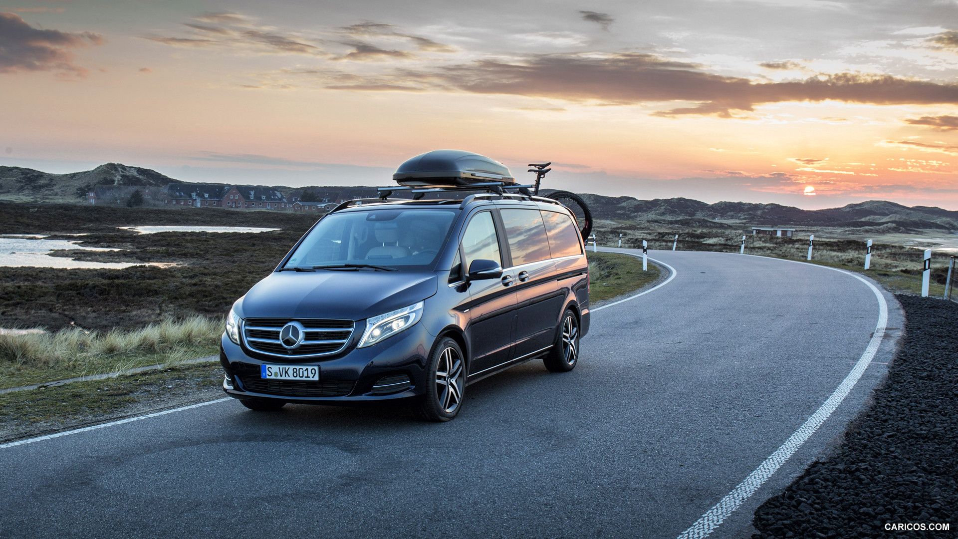 Mercedes Benz V Class. HD Wallpaper