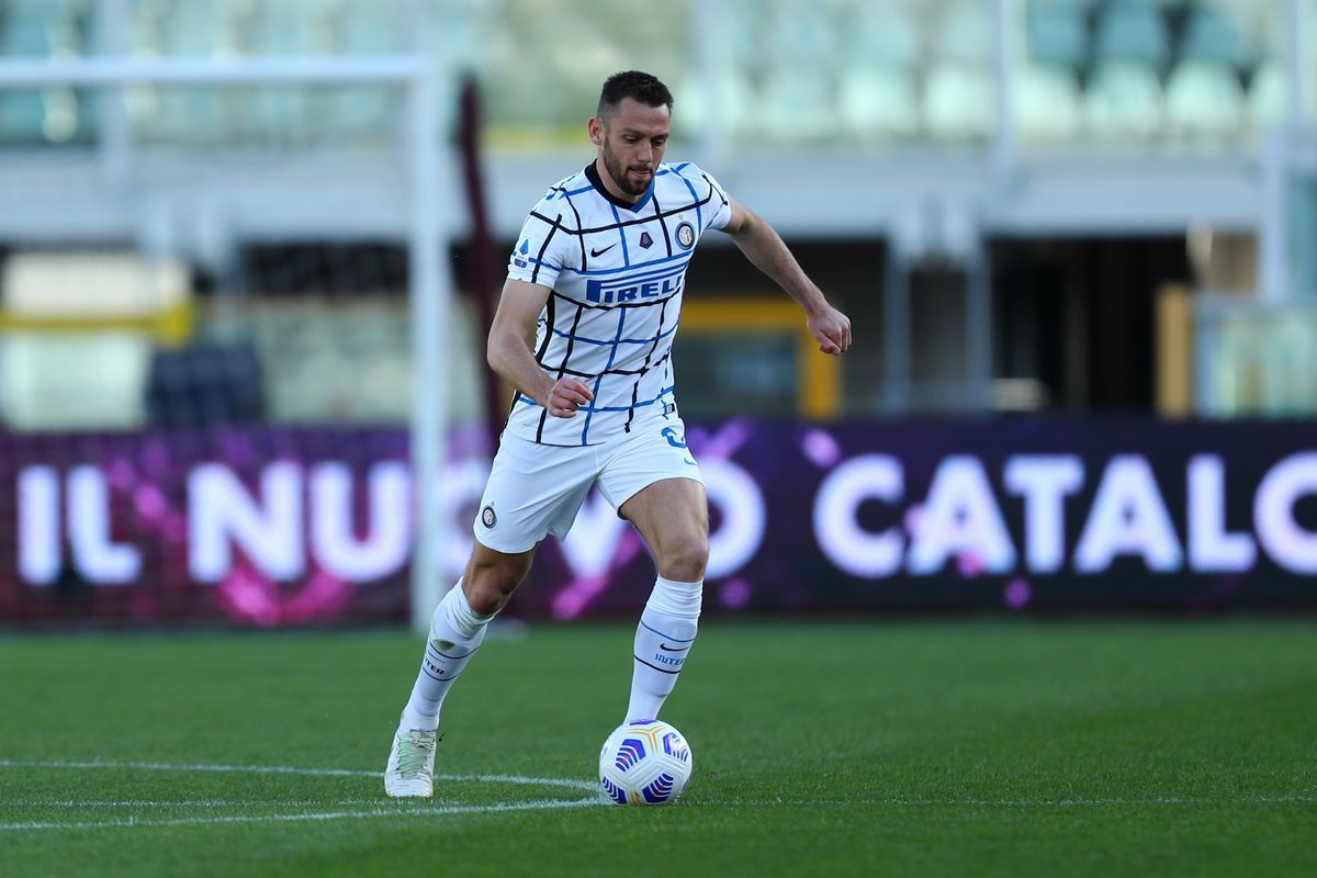 Your Transfer Rumour is Bullshit: Stefan de Vrij Edition Liverpool Offside