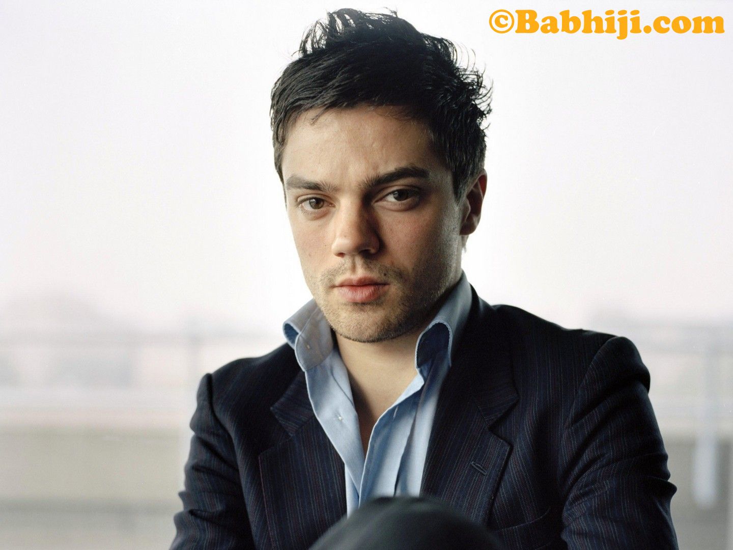 Dominic Cooper Photo: 05