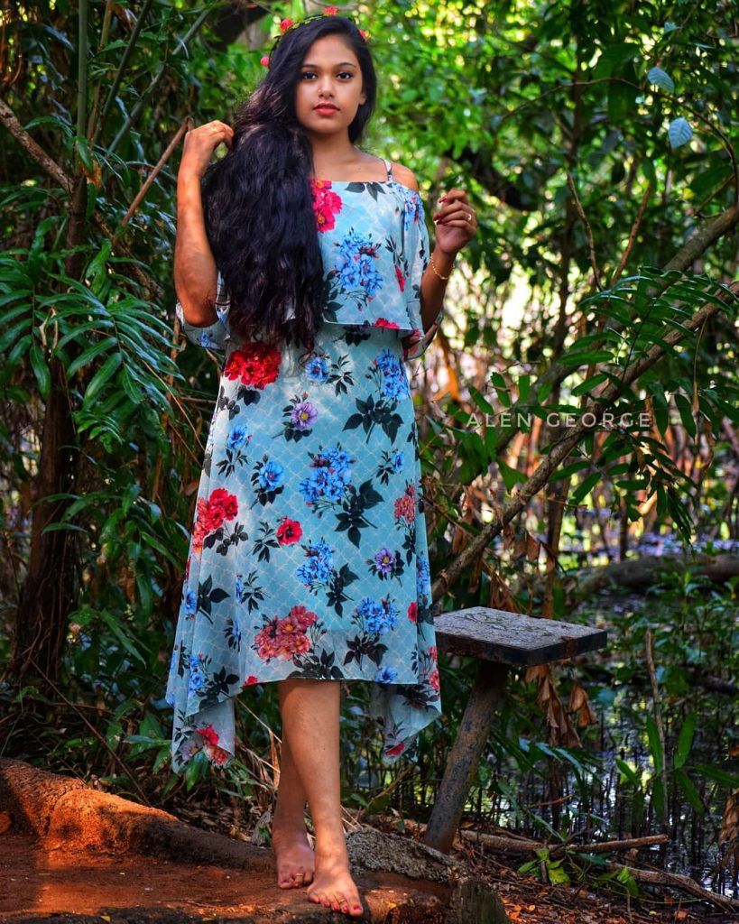 Actress: Rebecca Santhosh Photo