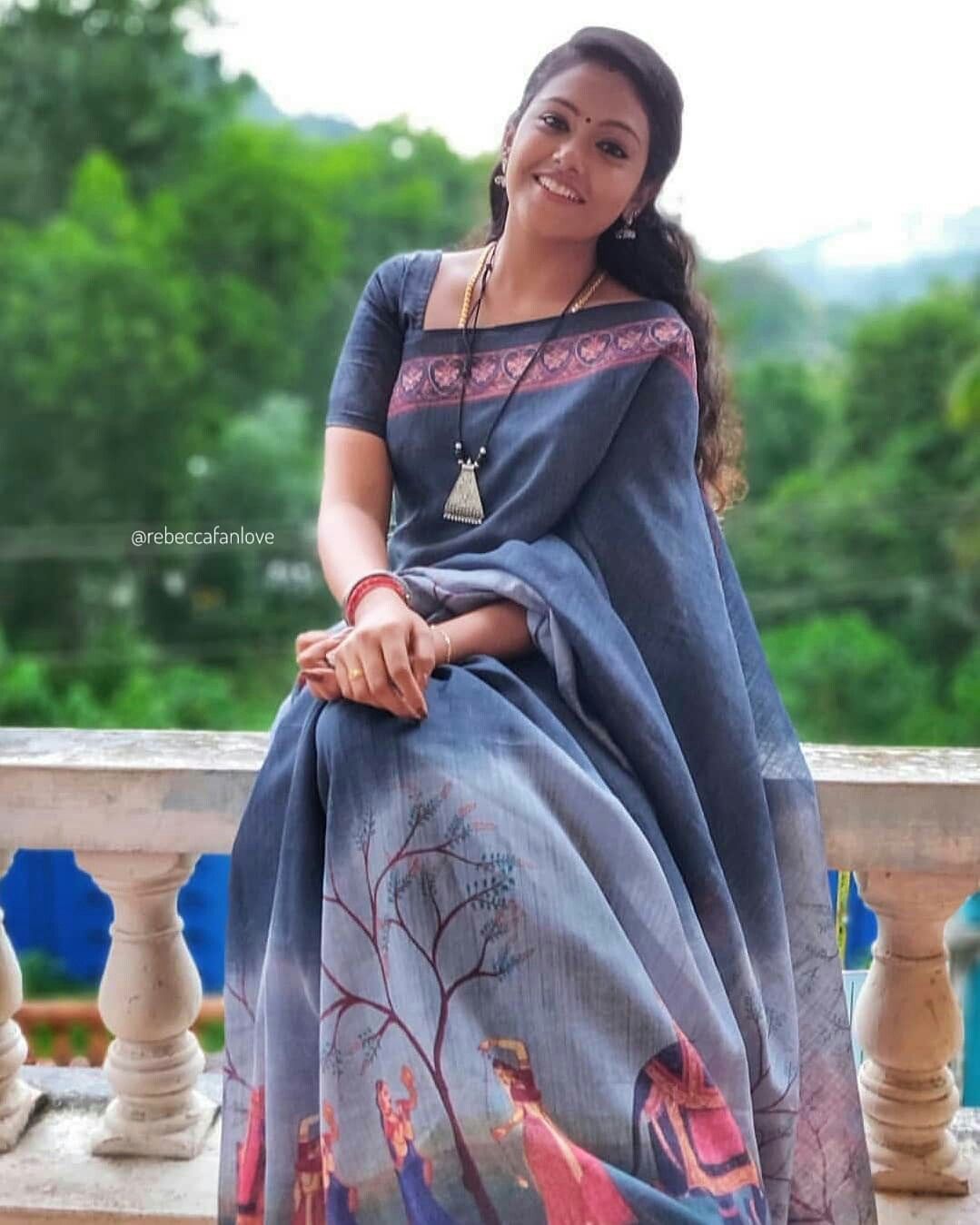 Rebecca Santhosh Hot Photo In Saree. Malayalam Serial Actress Hot Photo