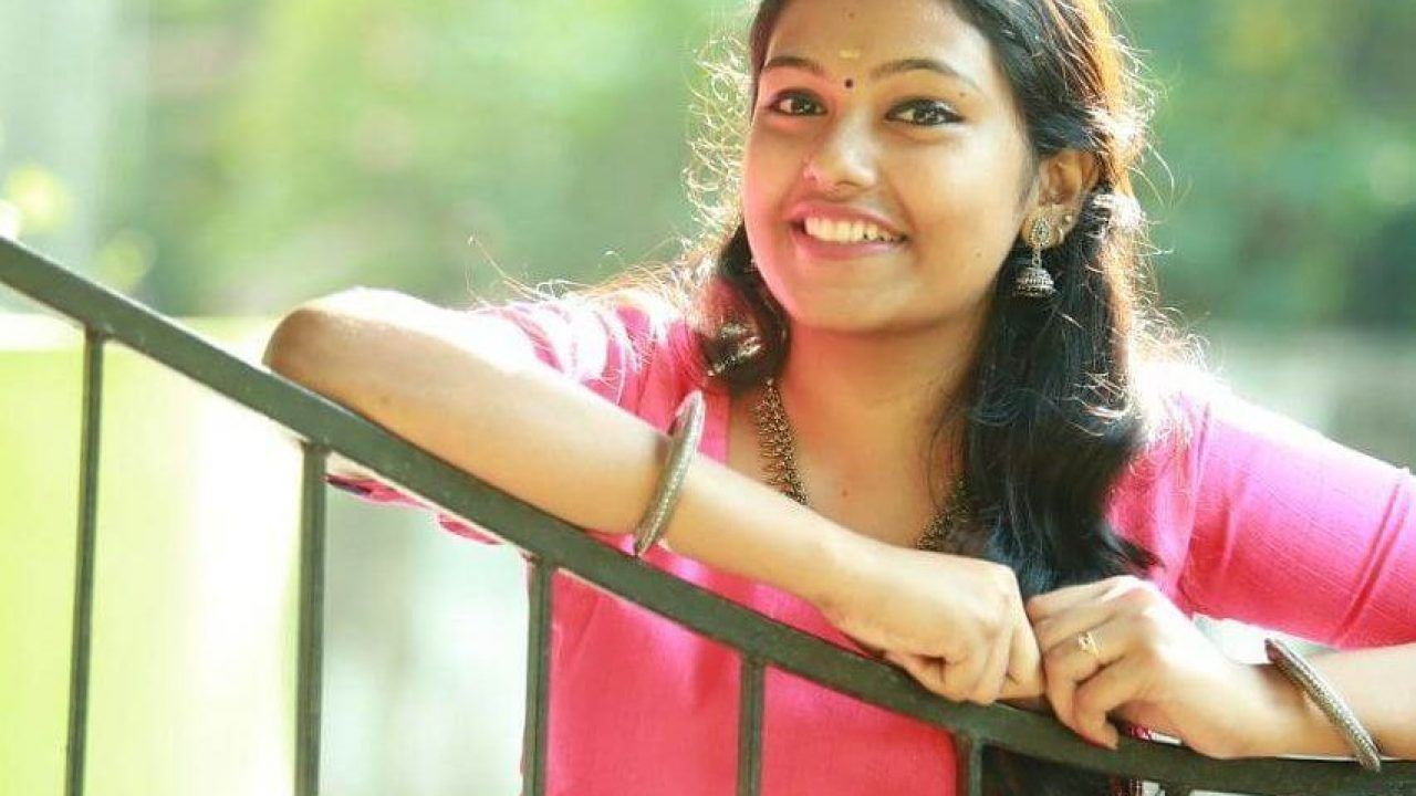 Rebecca Santhosh Wiki, Biography, Age, TV Shows, Movies, Image