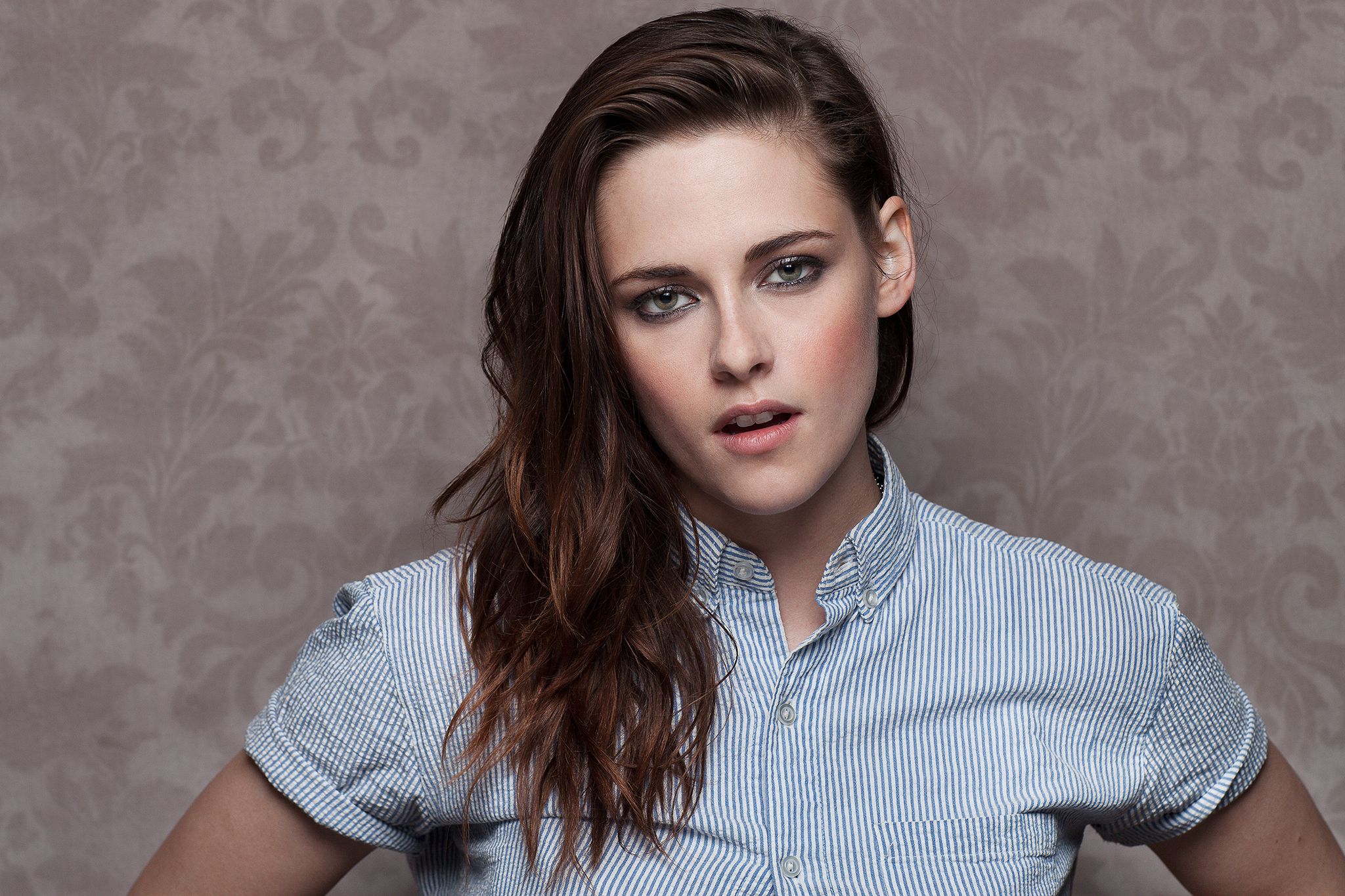 Kristen Stewart Green Eyes Wallpapers Wallpaper Cave 