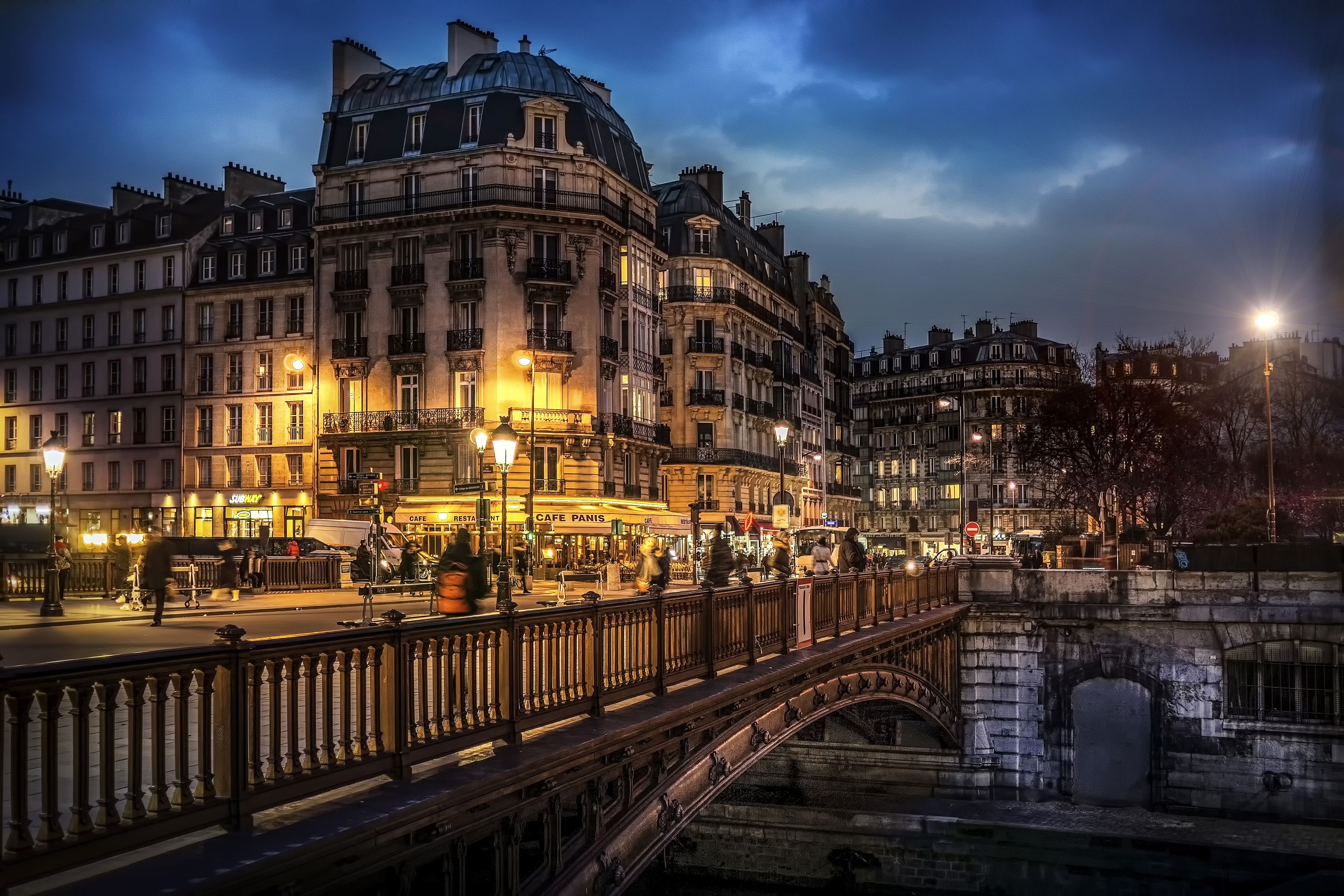 Paris City Street at Night Wallpaper