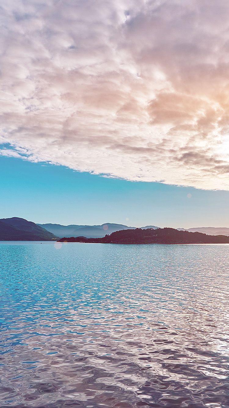 iPhone7 wallpaper. lake mountain summer nature blue healing cloud flare