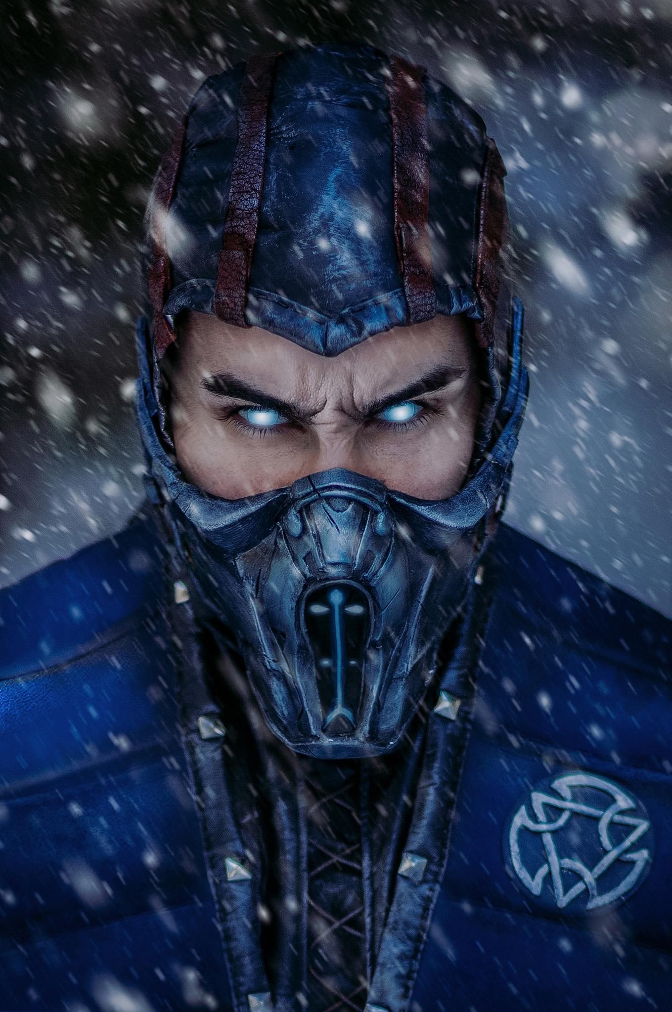 SELF Sub Zero #cosplay /1Pirklu. Mortal Kombat Art, Comic Art Fans, Sub Zero Mortal Kombat