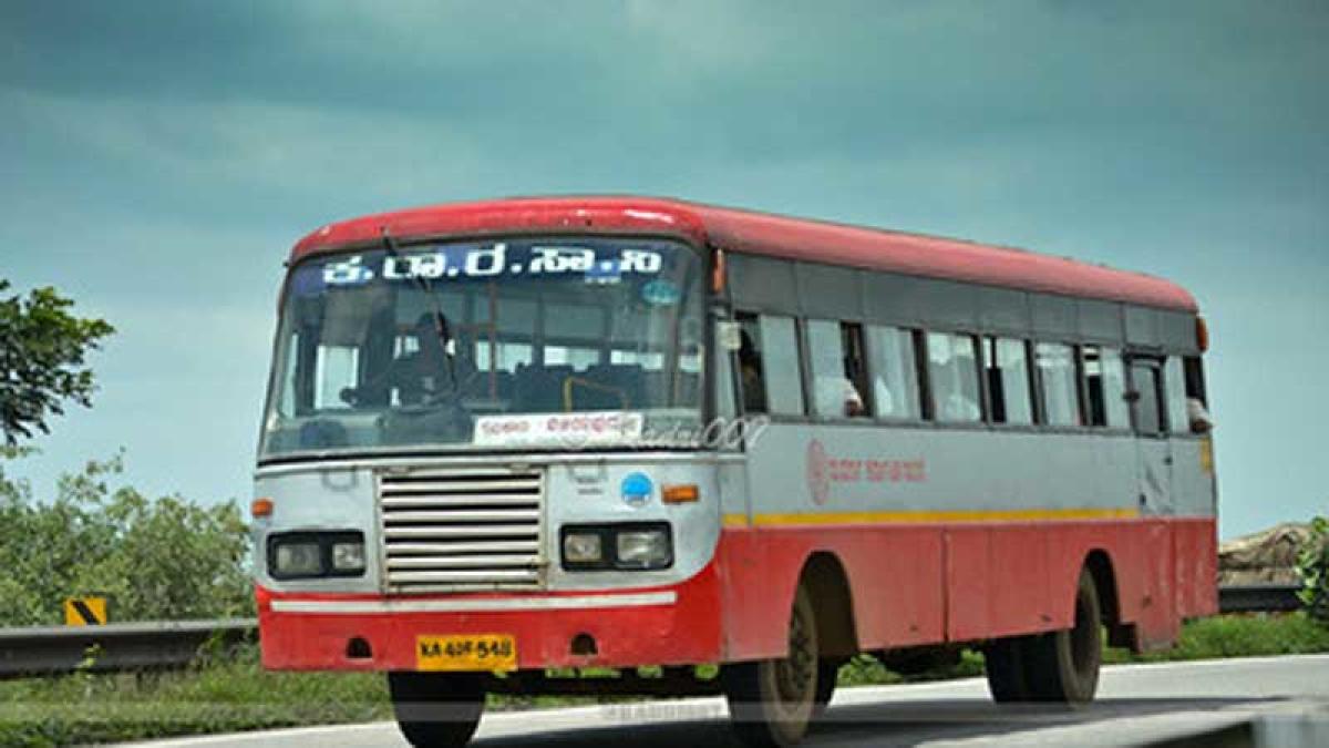 KSRTC bus ploughs into petrol bunk