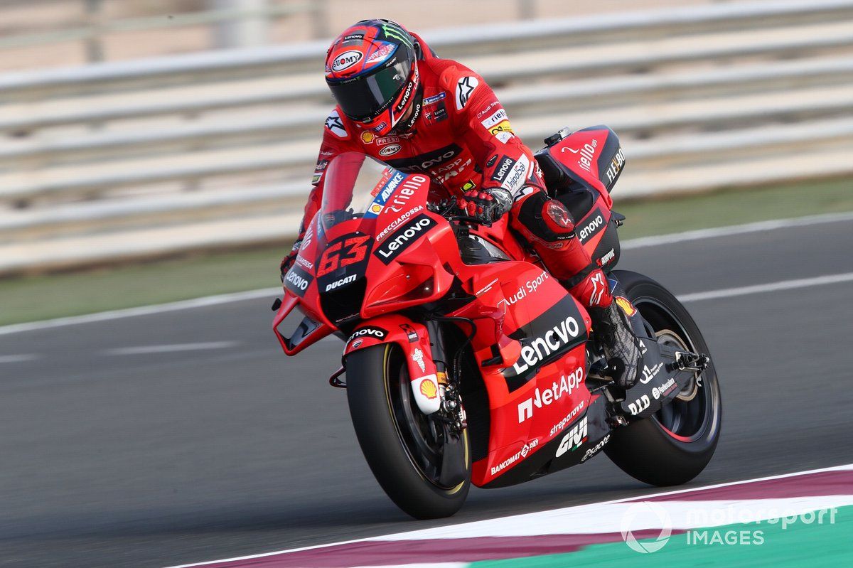 Bagnaia: Ducati nunca me ha hecho sentir como el segundo piloto