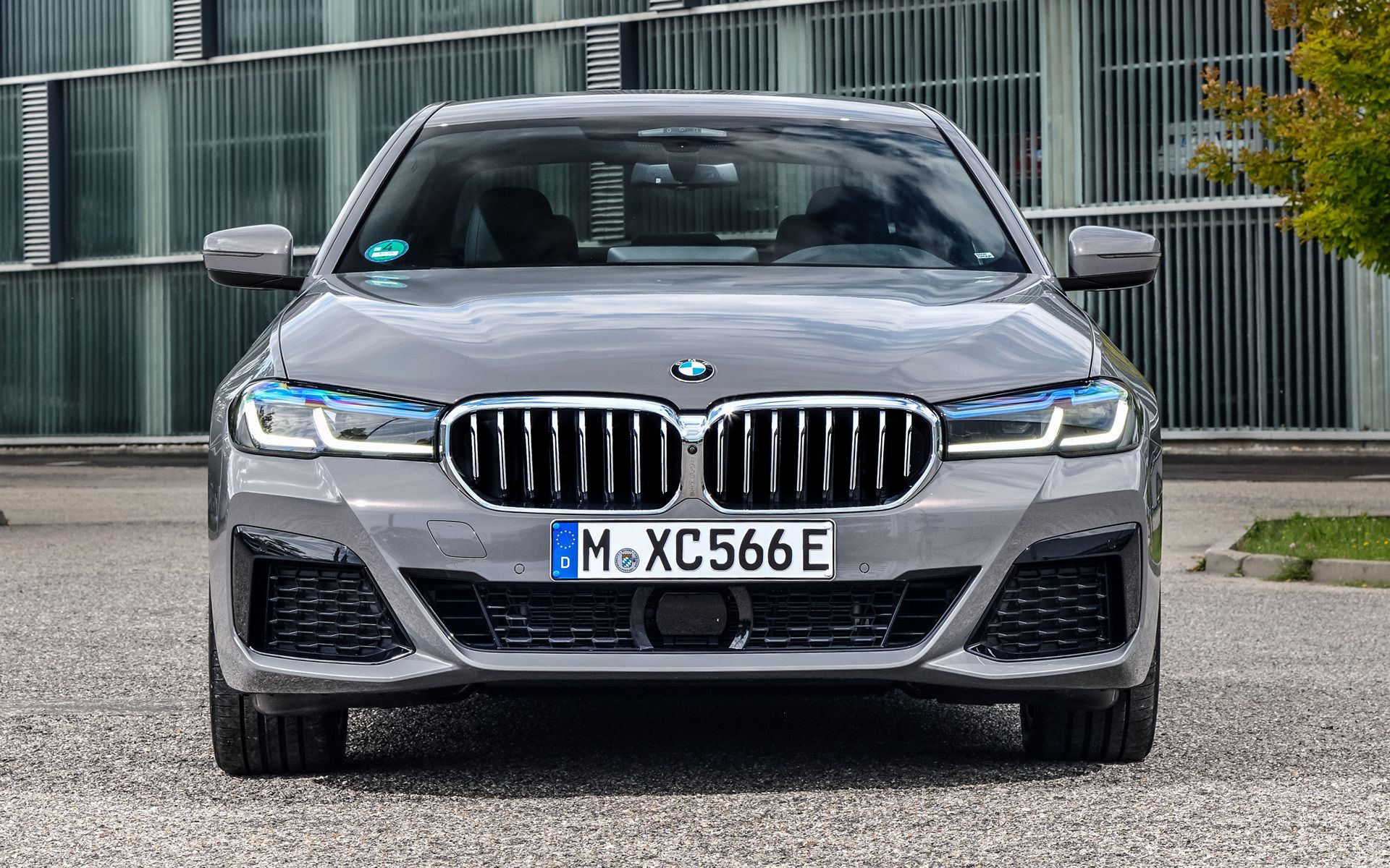 BMW 5 Series Plug In Hybrid M Sport And HD Image