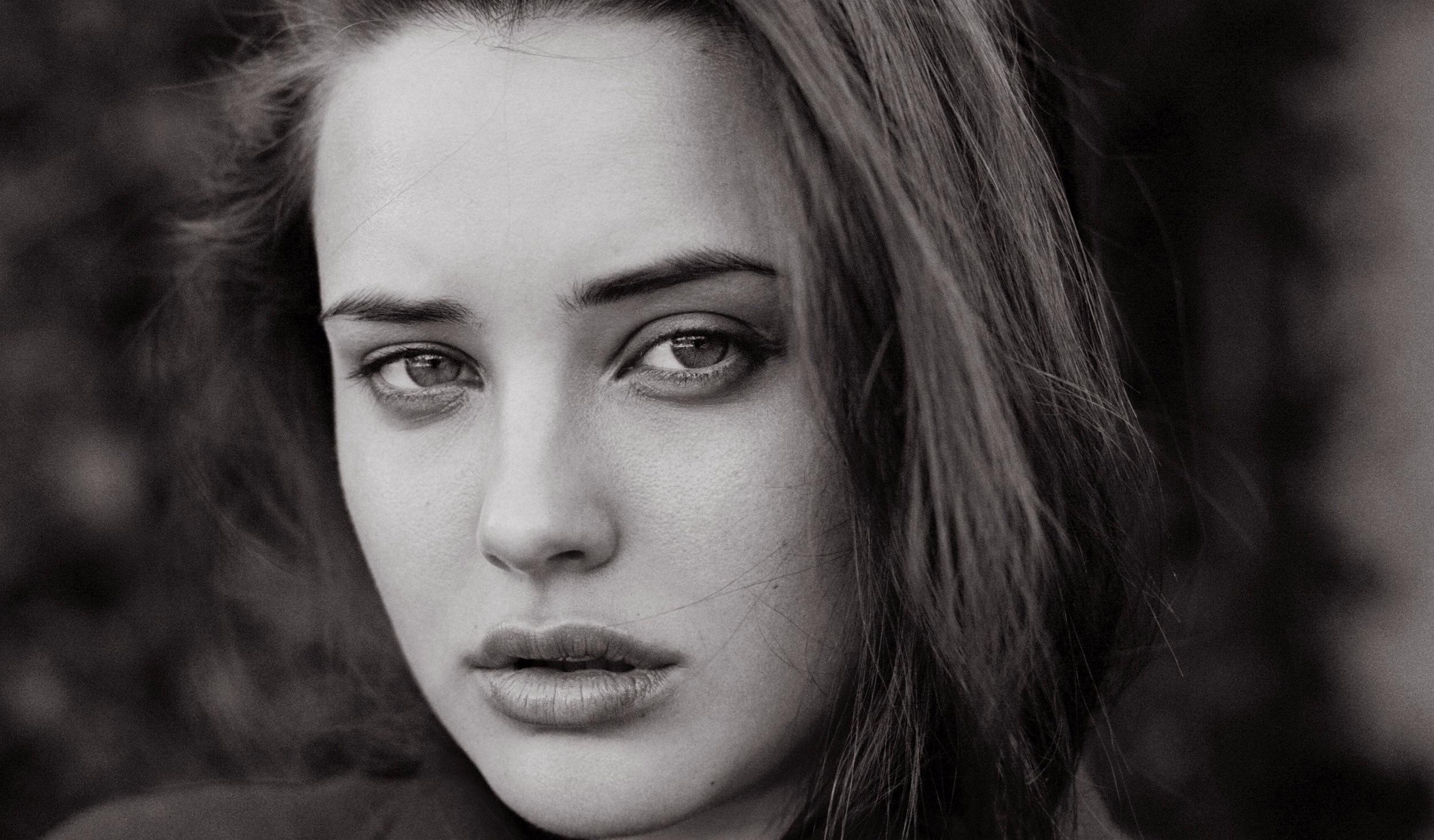 Katherine Langford Beautiful Actress HD Wallpaper 2520 2500x1465 px Picky