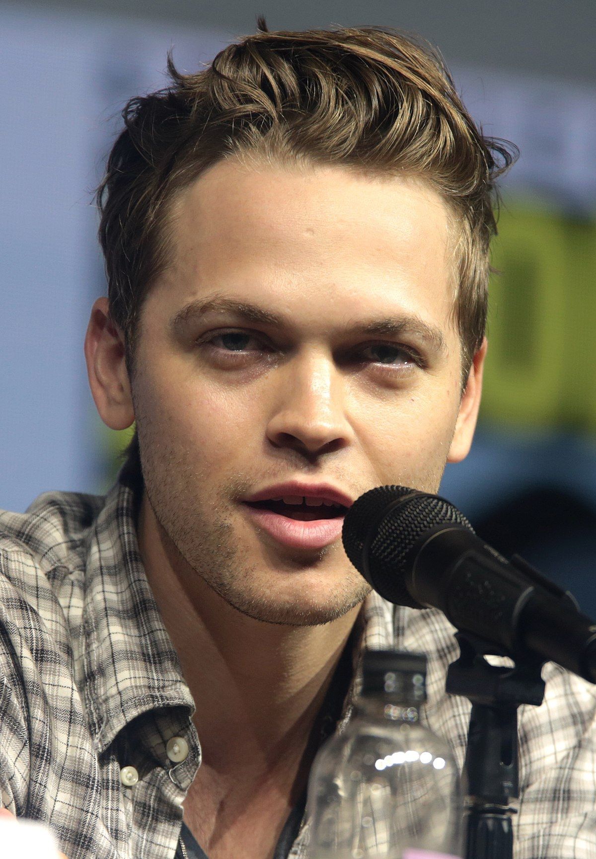 Alexander Calvert Wallpapers - Wallpaper Cave