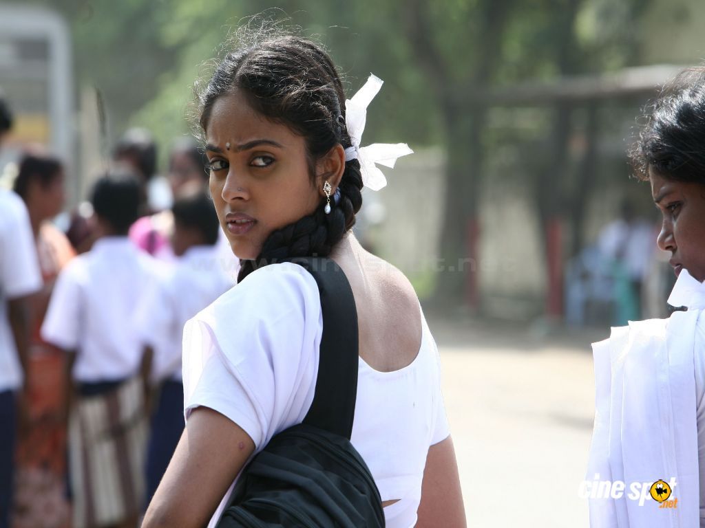 Attakathi Movie Stills Image, Picture, Photo, Icon and Wallpaper: Ravepad place to rave about anything and everything!