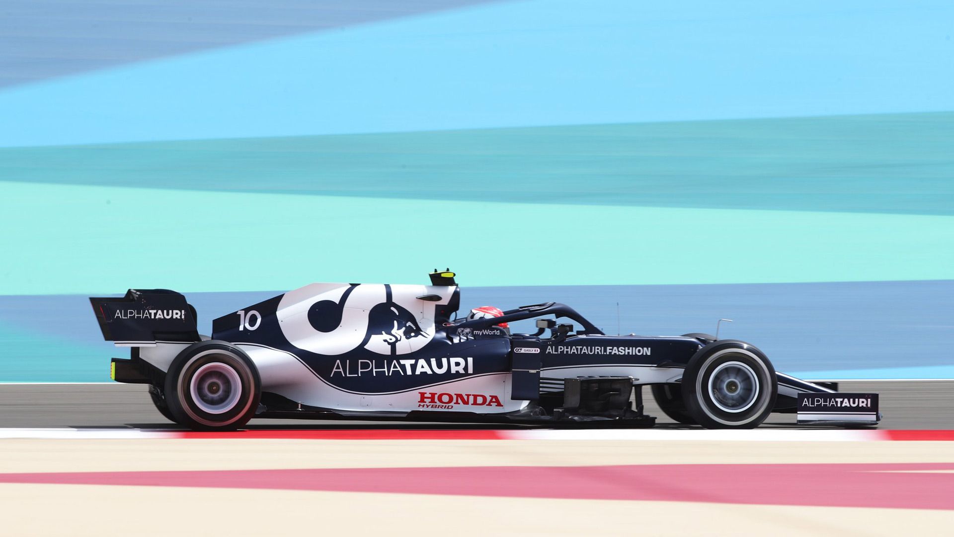 GALLERY: Top Shots From Day 1 Of 2021 Pre Season Testing In Bahrain. Formula 1®