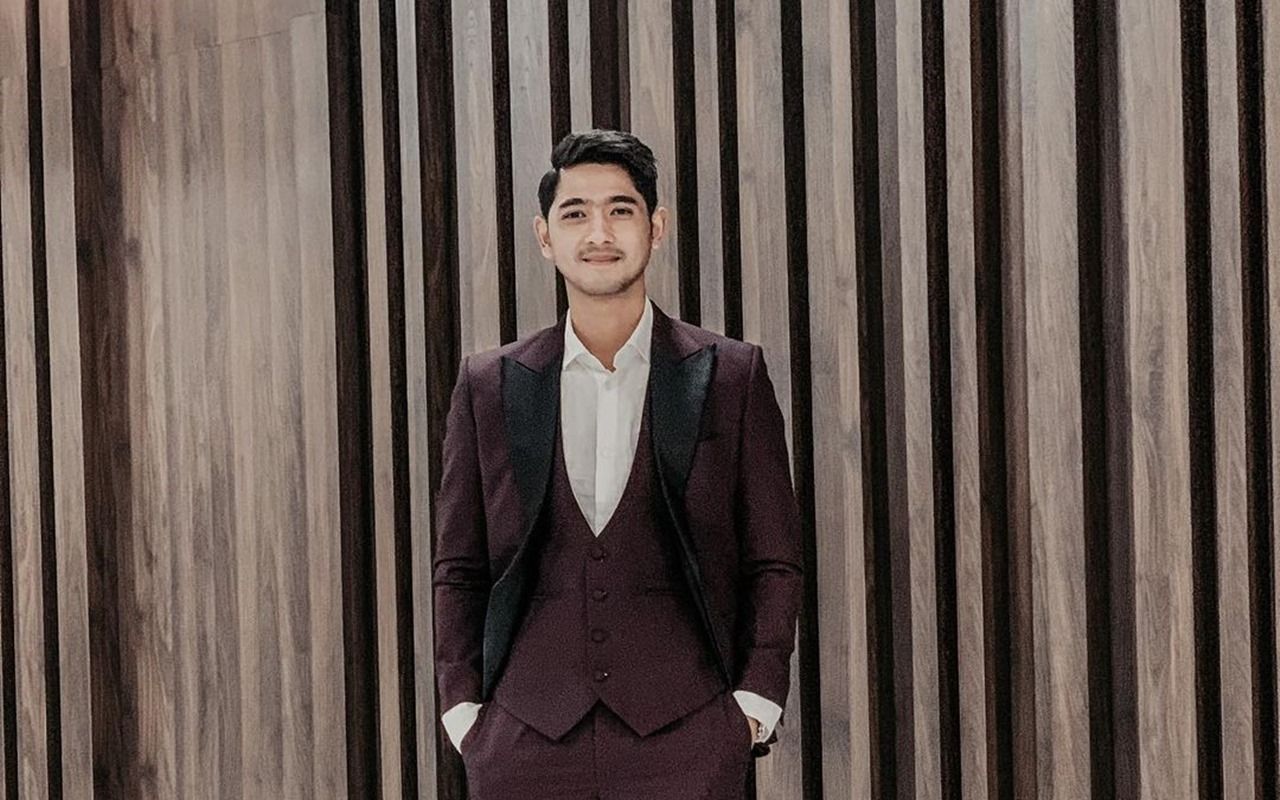 Beredar Potret Arya Saloka Saat Masih SMP, Gayanya Bikin Pangling