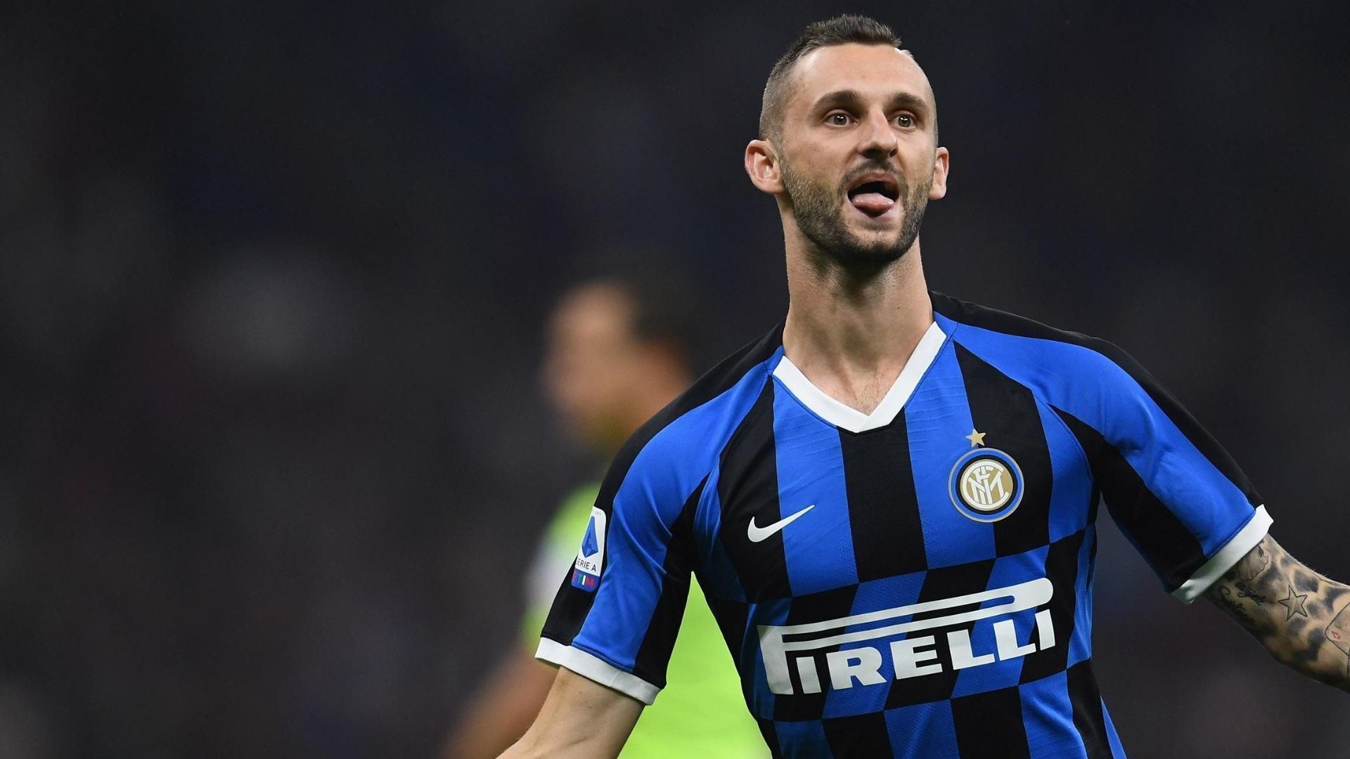 Brozovic's deflected shot gives Inter derby lead