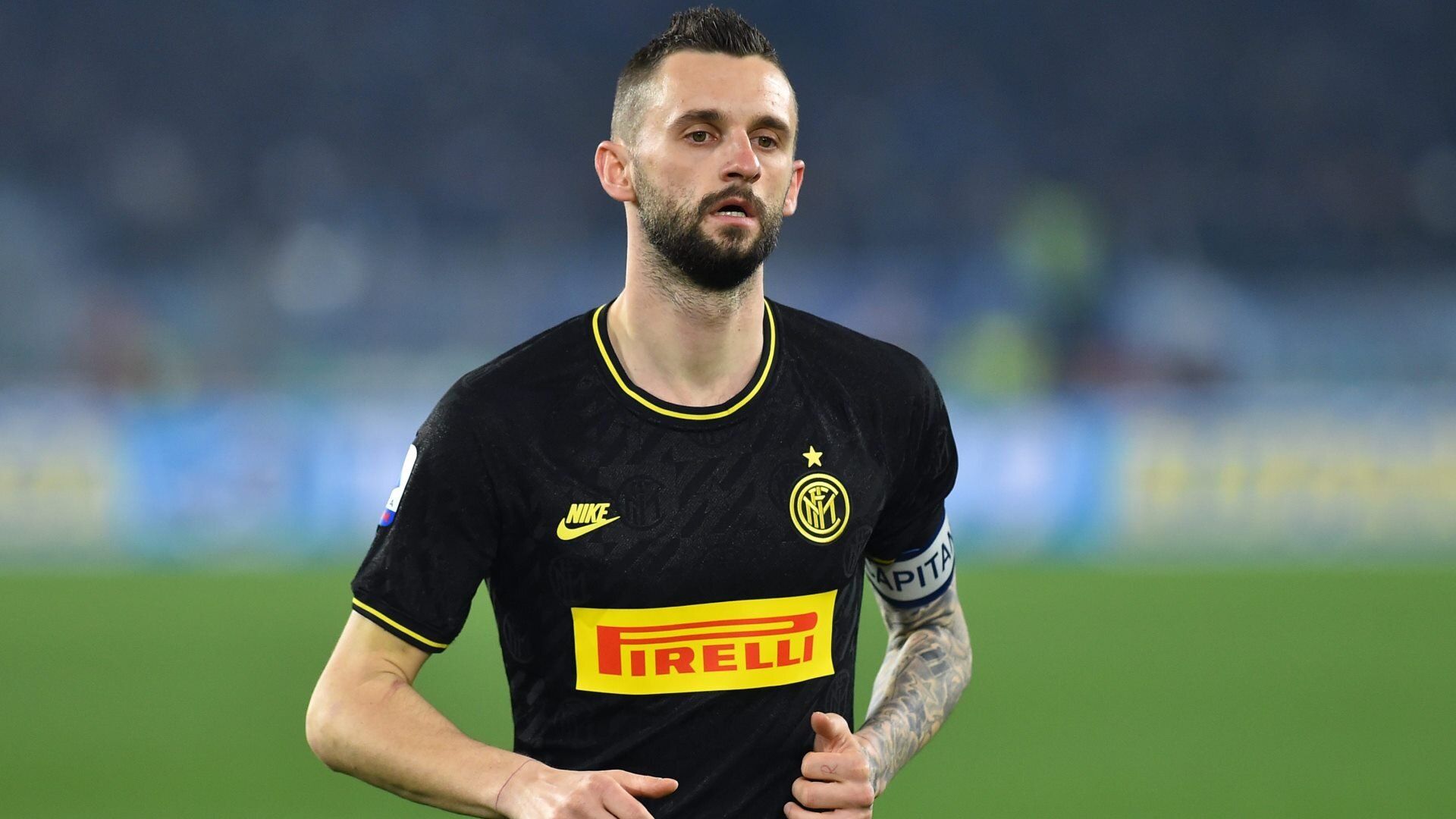 CdS gives green light to sell Brozovic. With him and Perisic to Bayern Munich, Inter will start talk for Kanté