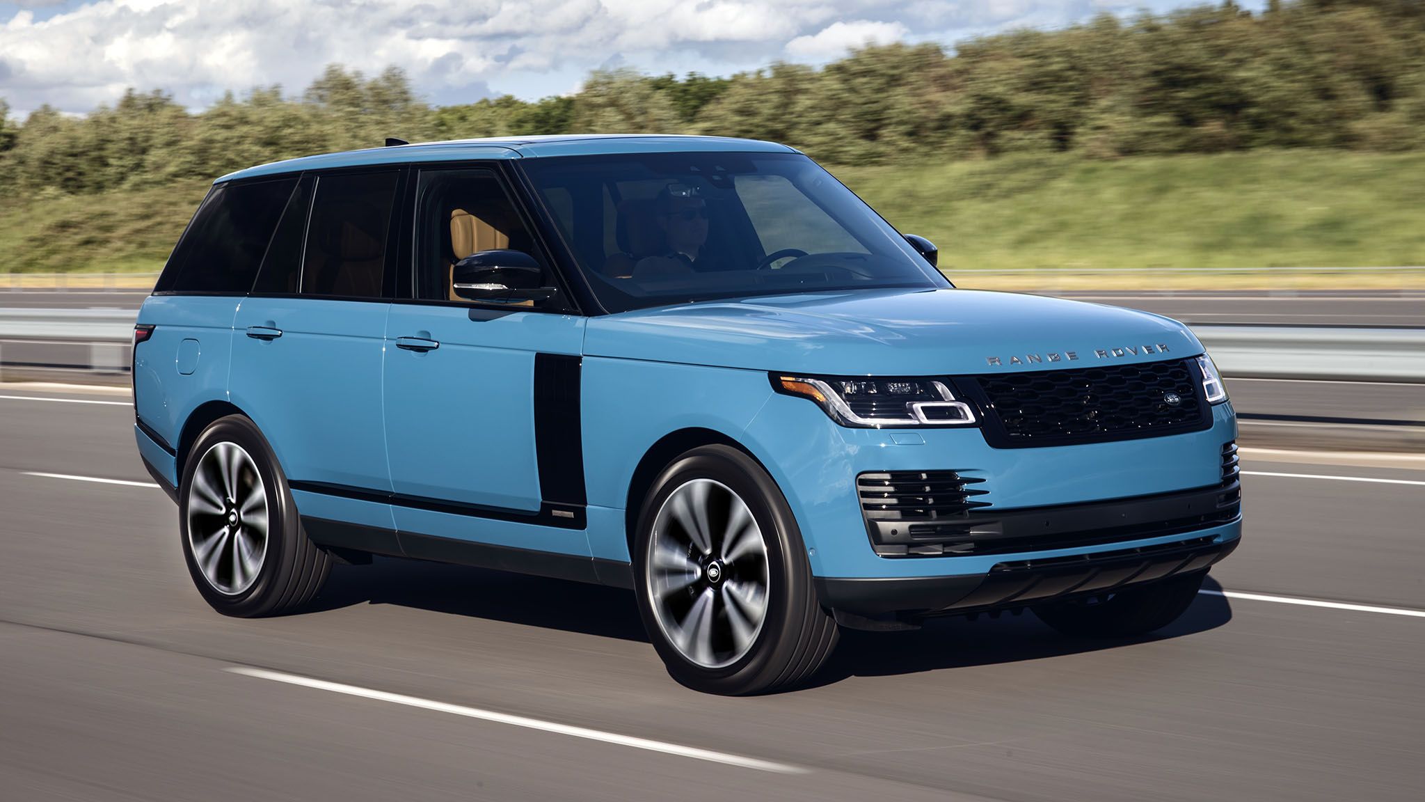 The 2021 Range Rover Goes Retro In Honor of Its Golden Anniversary