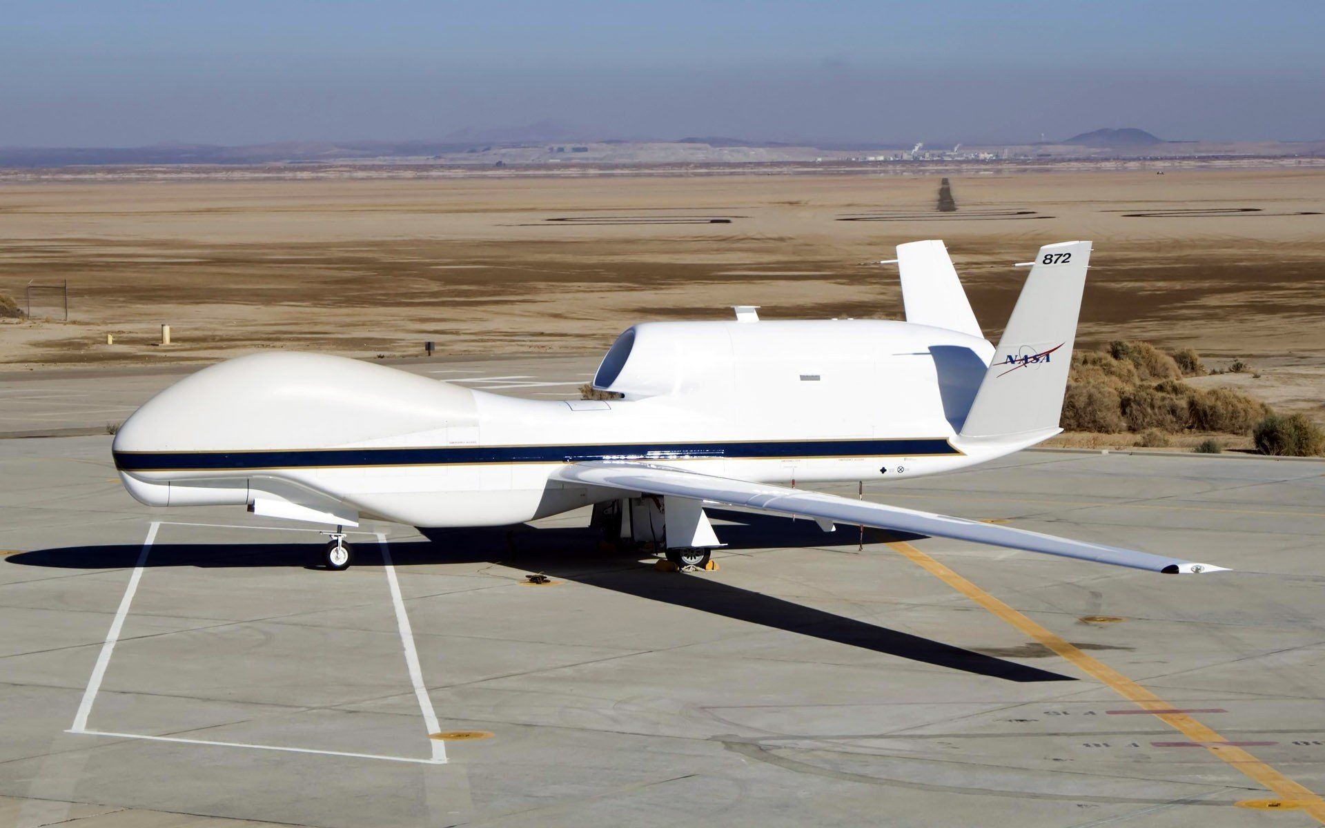 airplane, UAVs, Northrop Grumman RQ 4 Global Hawk HD Wallpaper / Desktop and Mobile Image & Photo