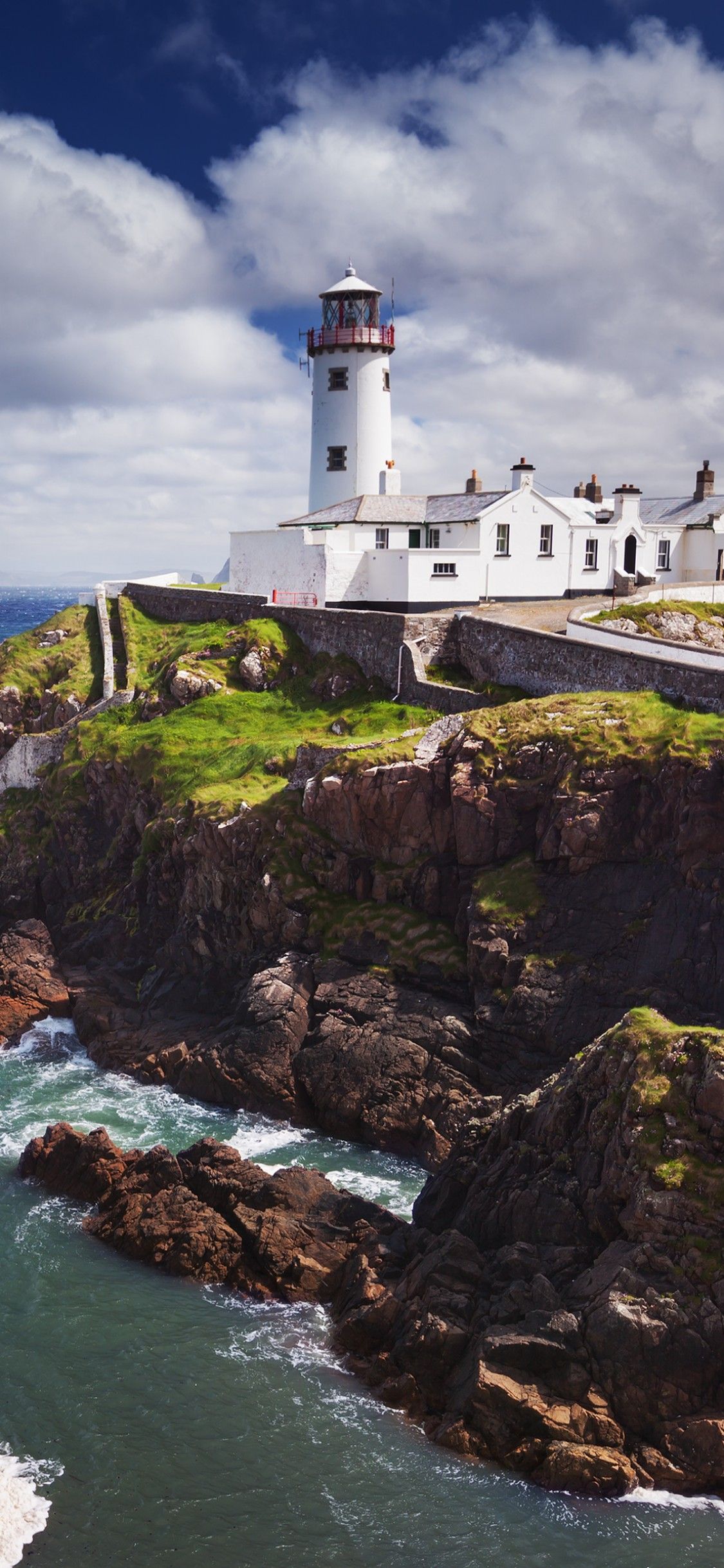 Fanad Lighthouse 4K Wallpaper, Ireland, Coastal, Ocean, Seascape, Cloudy Sky, Rocky coast, Cliffs, Nature